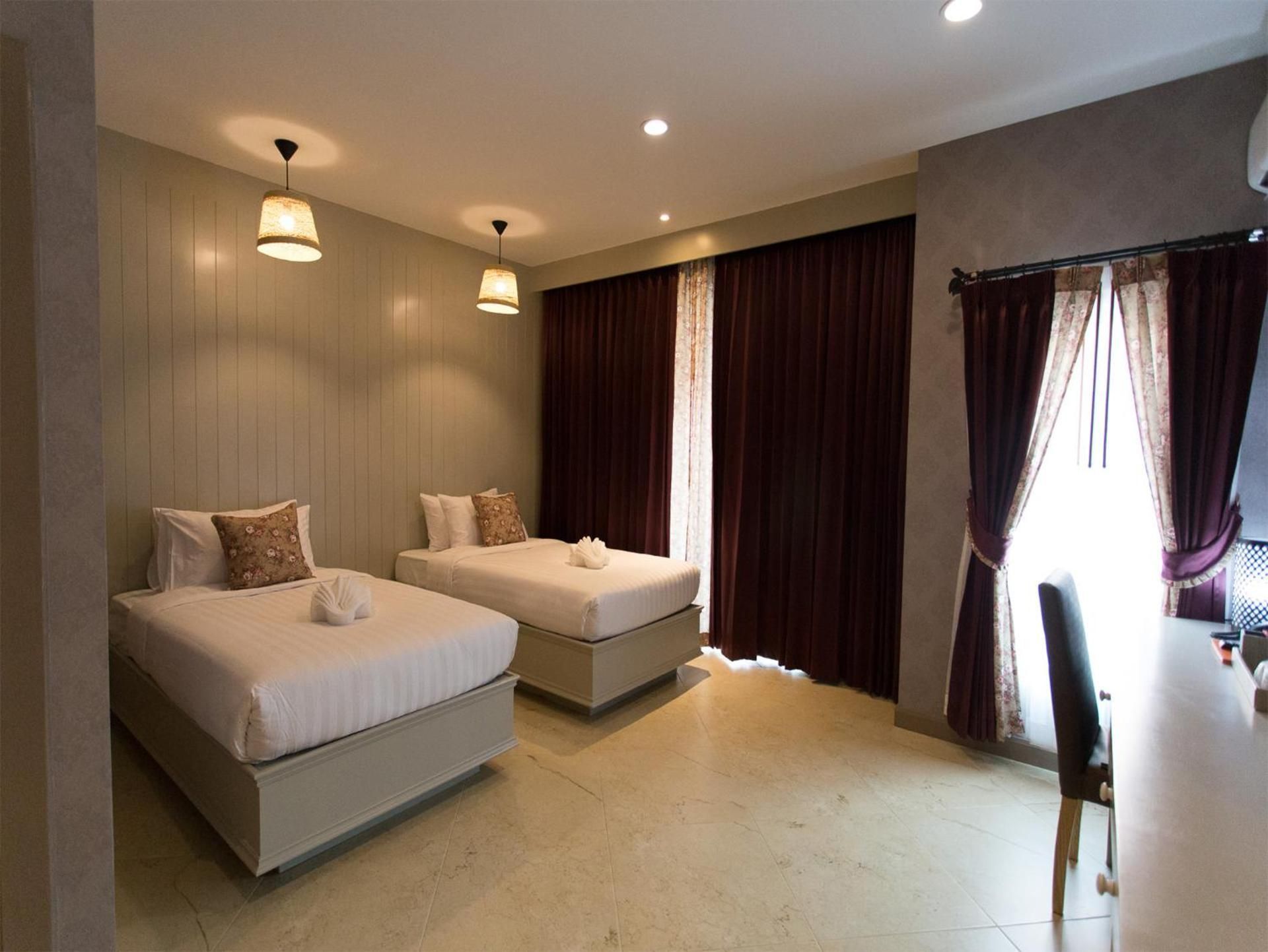 La Villa Boutique Hotel Deluxe Pool View Twin 2