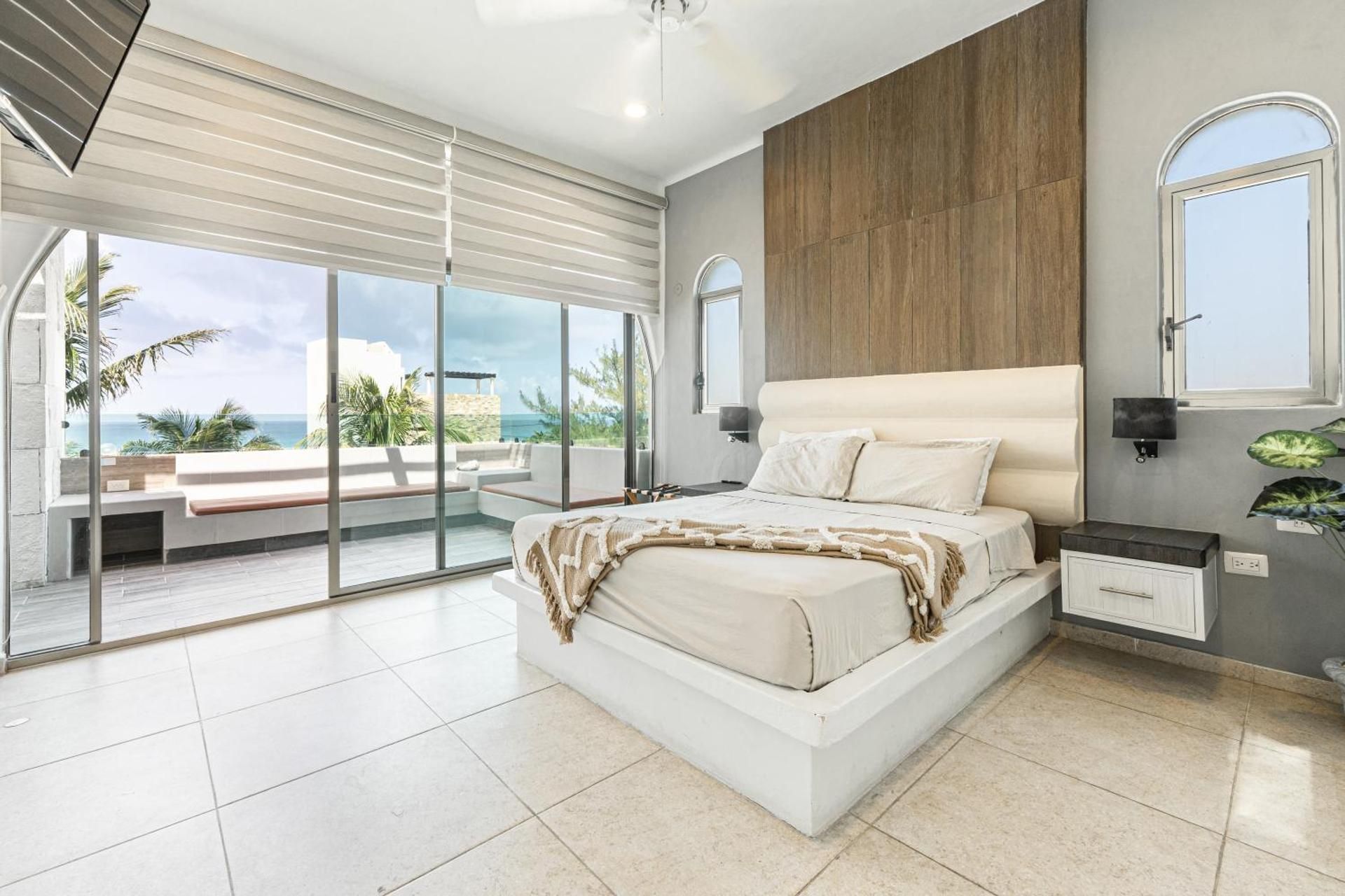 Villa with Sea View
