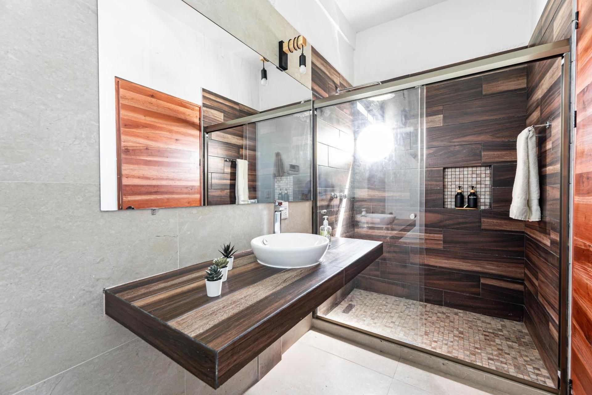 One-Bedroom Villa