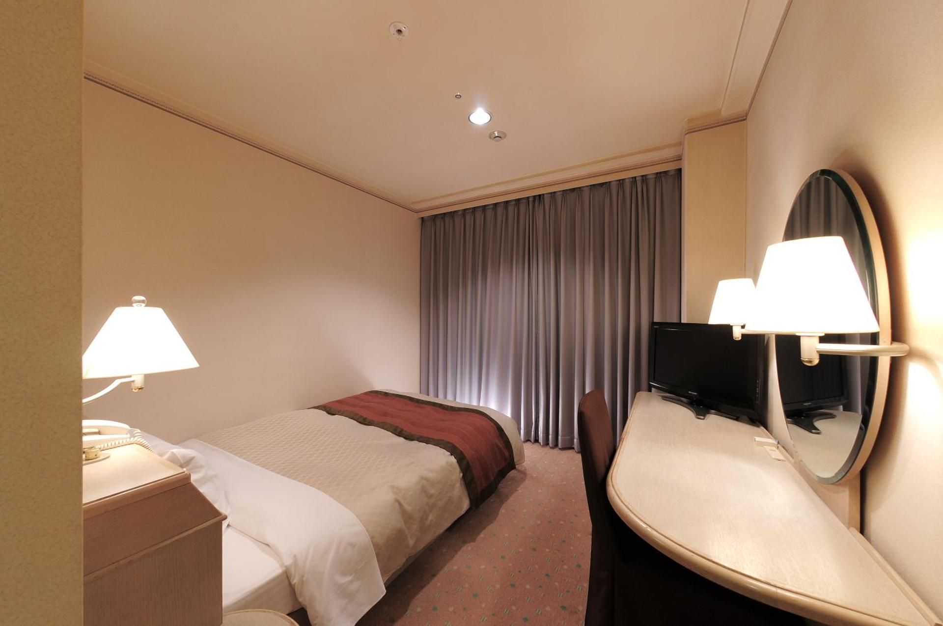 Single Room - Non-Smoking