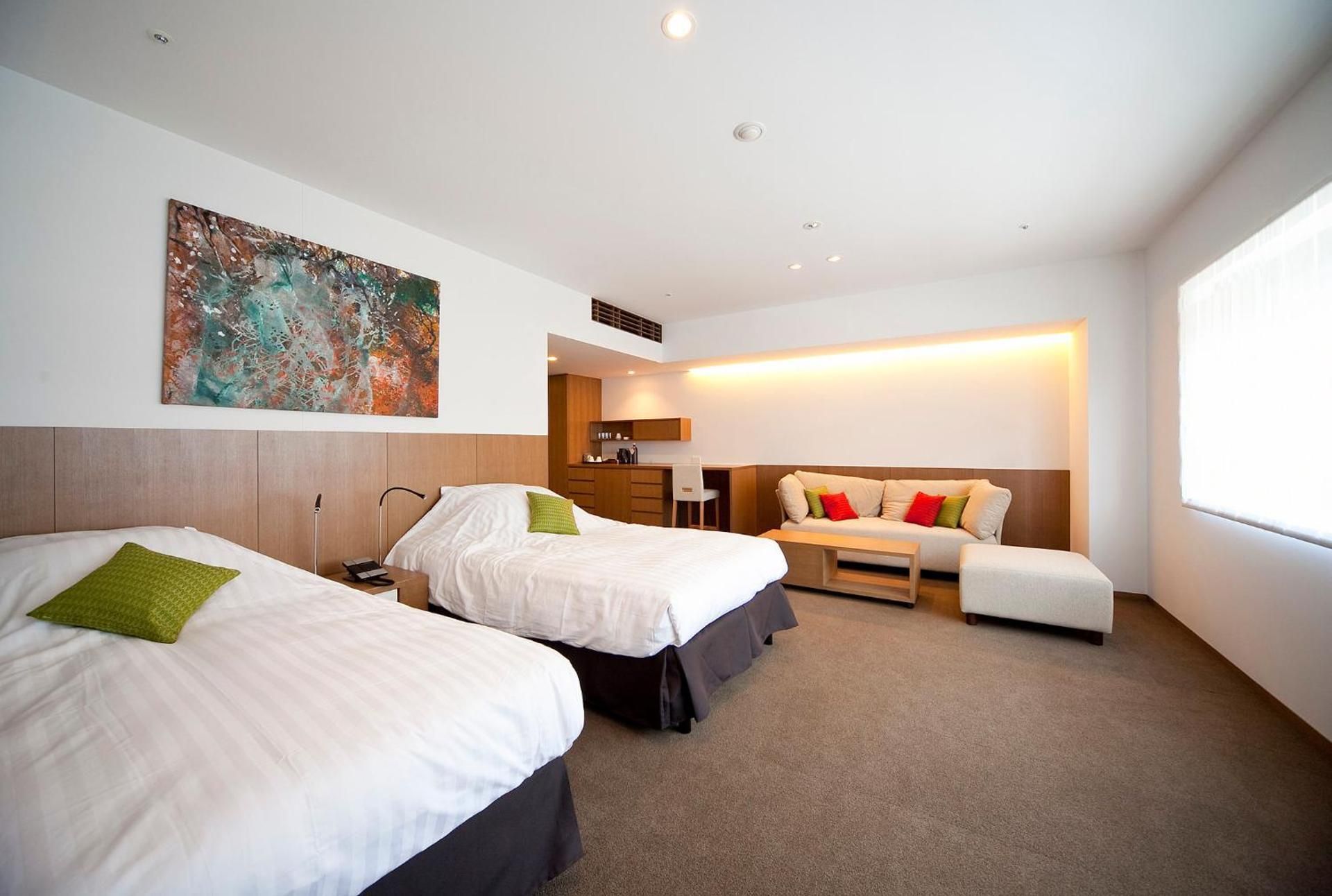 Universal Twin Room - Non-Smoking