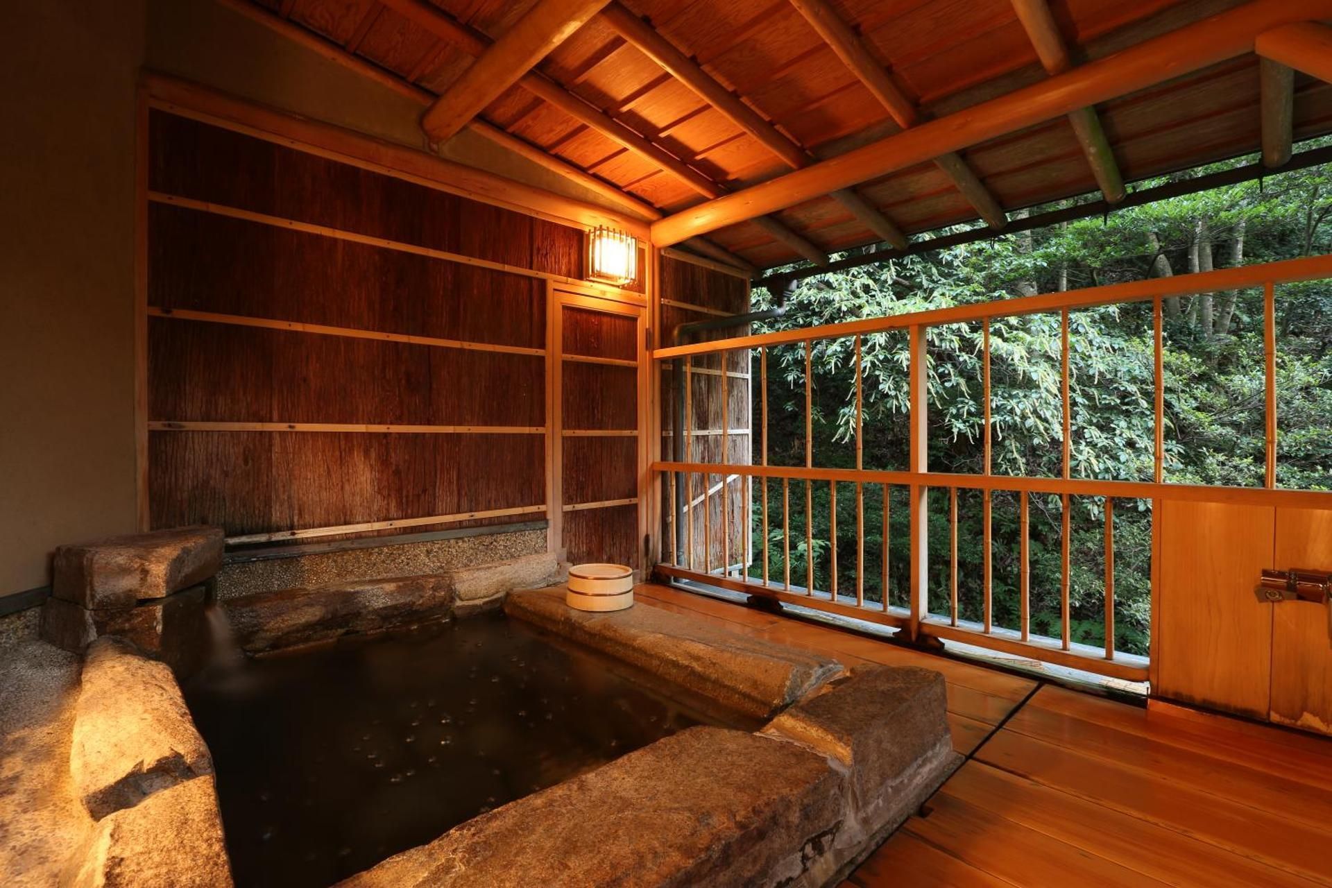 Suite with Spa Bath
