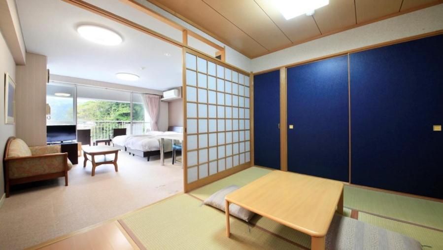 50m2 Western Japanese room with 2 Single Beds - No pets