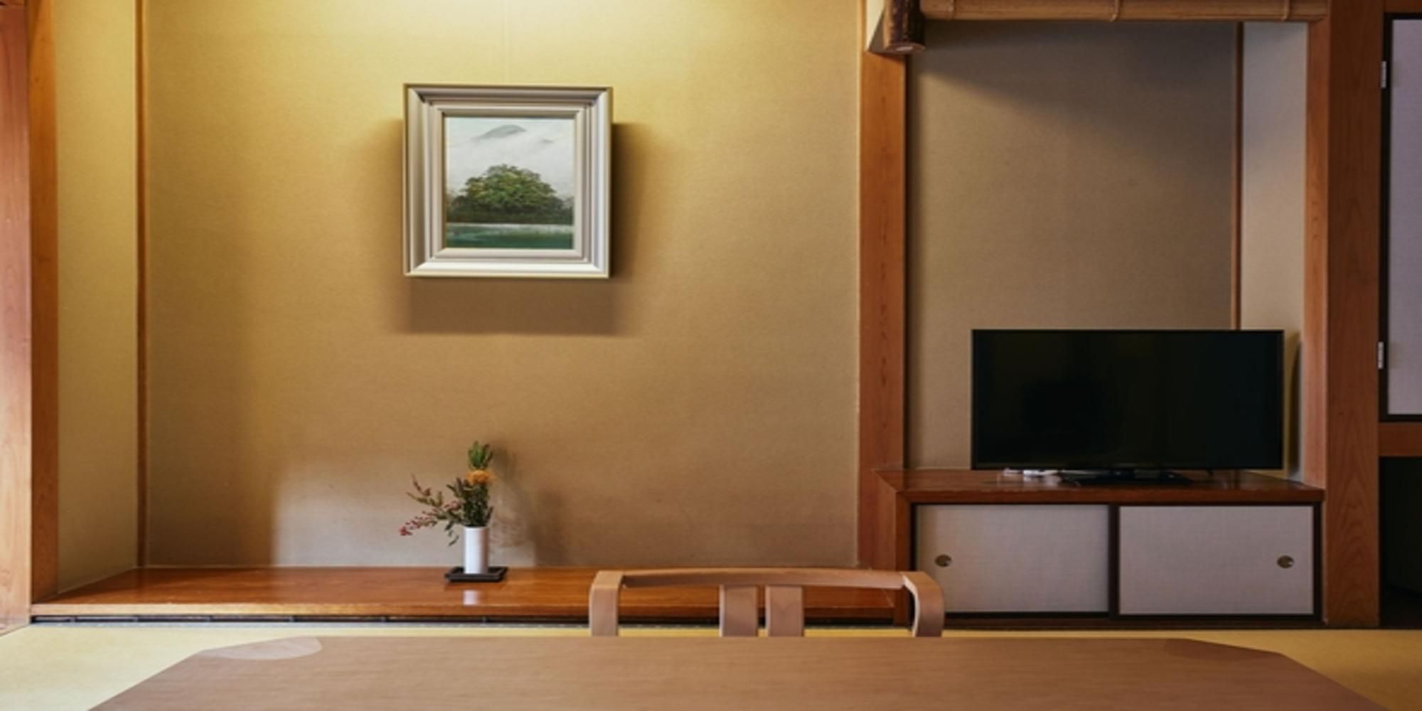 Main Building Japanese Style Room with 8 Tatami