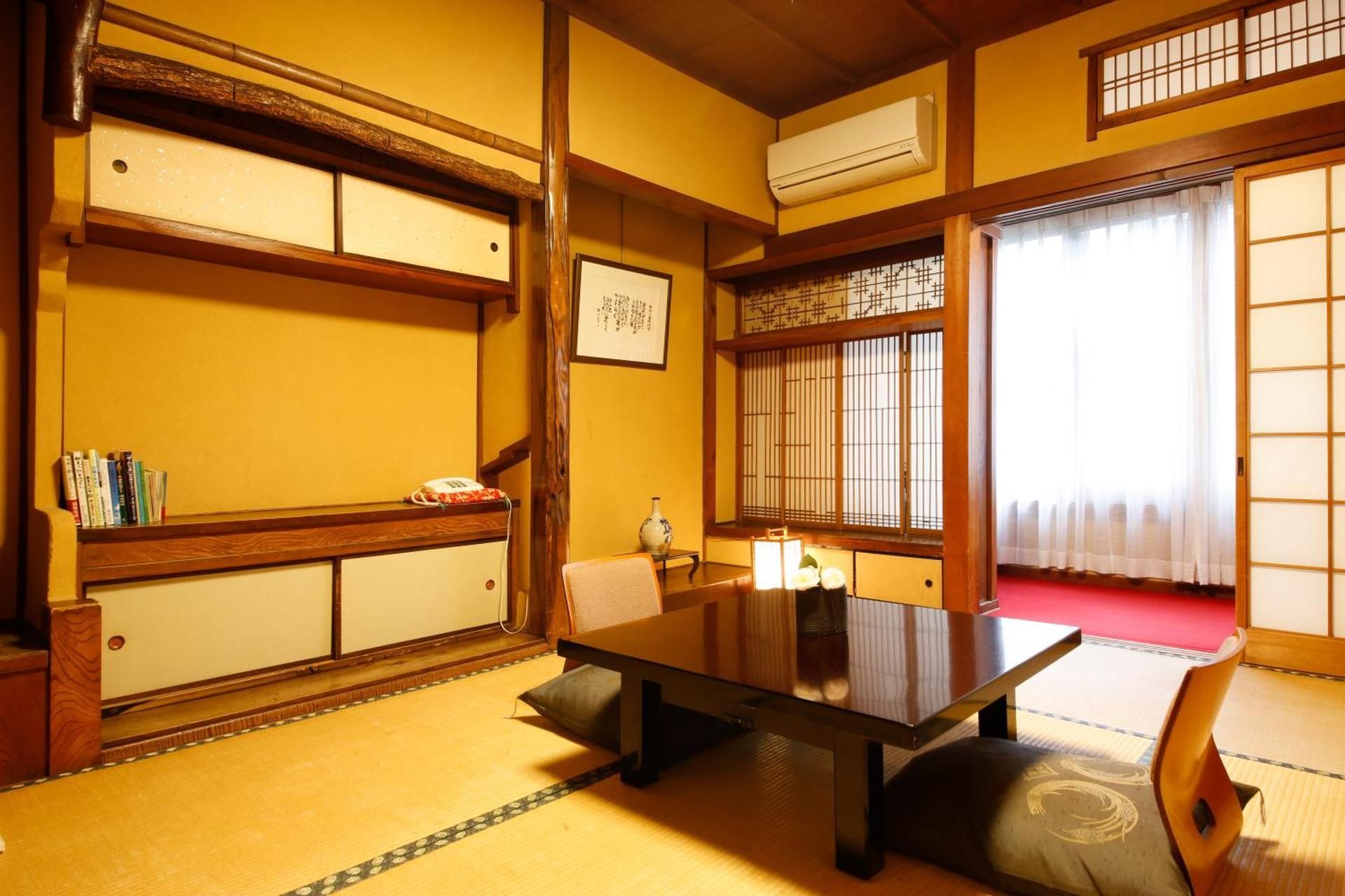 Japanese-Style Room with Shared Bathroom and Toilet - Main Building - Non-Smoking