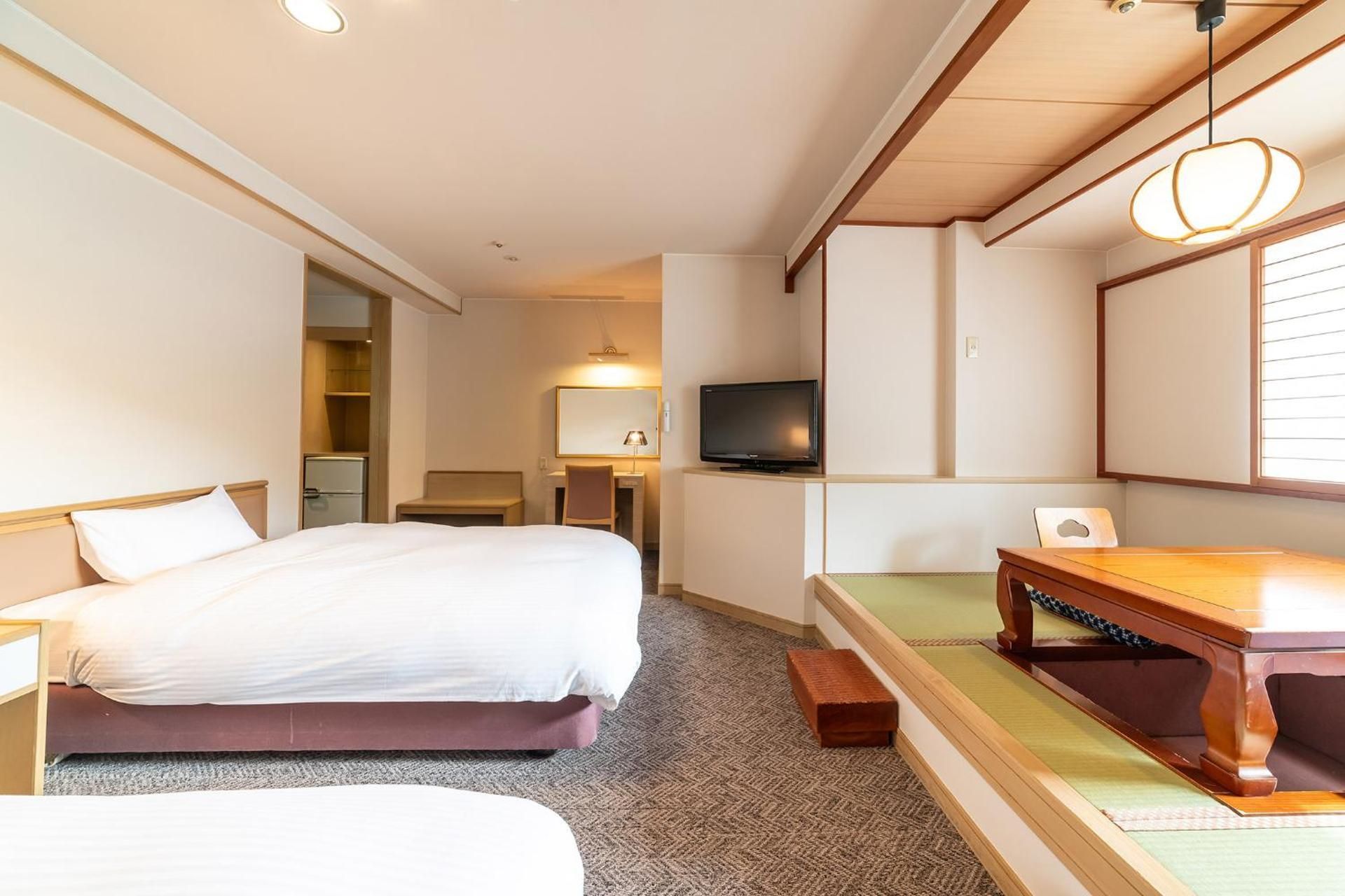 Standard Japanese-Western-Style-Room - Shared Bathroom - Non-Smoking