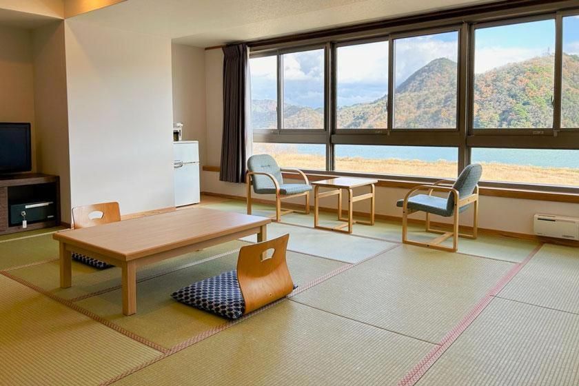 Standard Japanese-Style-Room 38 square yards (River Side) - Indoor Bath - Non-Smoking