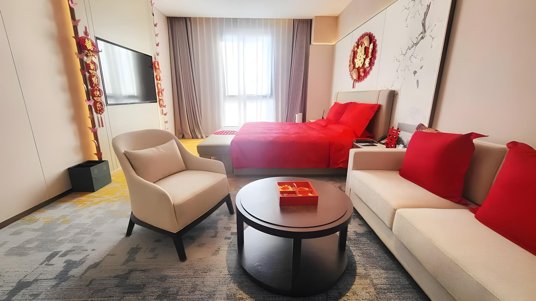 YUN-RAY INTERNATIONAL EXCHANGE CENTER Matrimonial Room 2