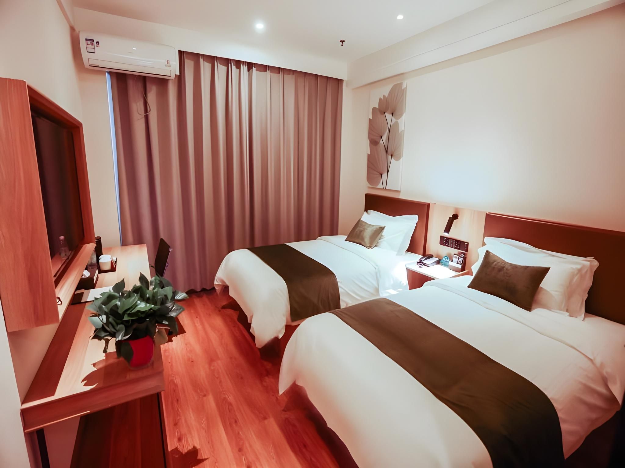 Twin Bussiness Room