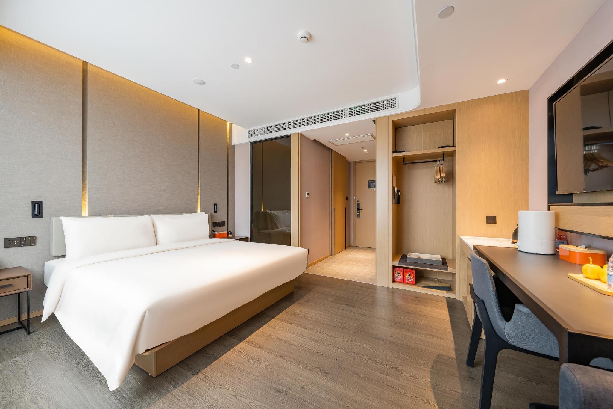 Executive room, Guest room, 1 Queen