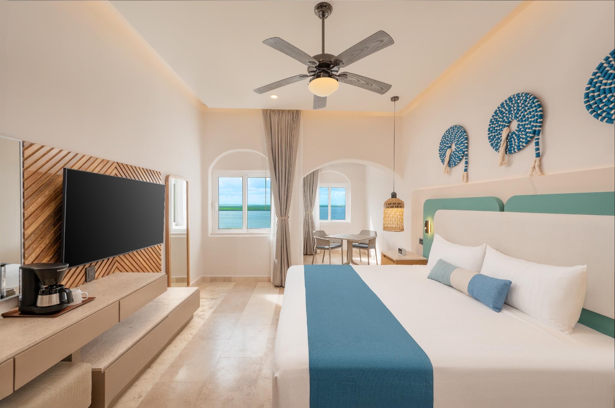 Deluxe Lagoon View