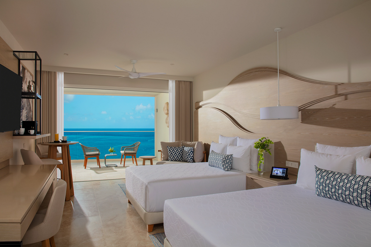 Xcelerate Ocean Front Junior Suite with Double Bed