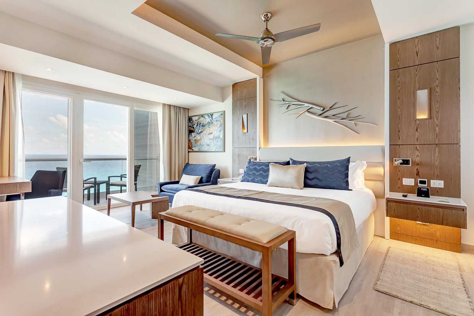 Luxury Presidential Ocean Front Two Bedroom Suite Diamond Club
