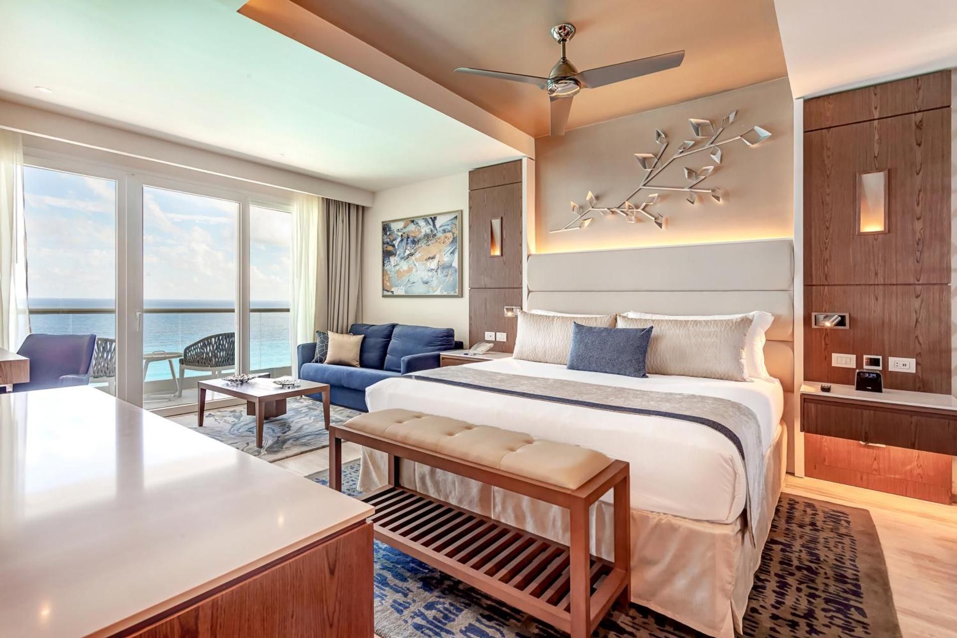 Luxury Chairmans Four bedroom Suite Ocean Front DC