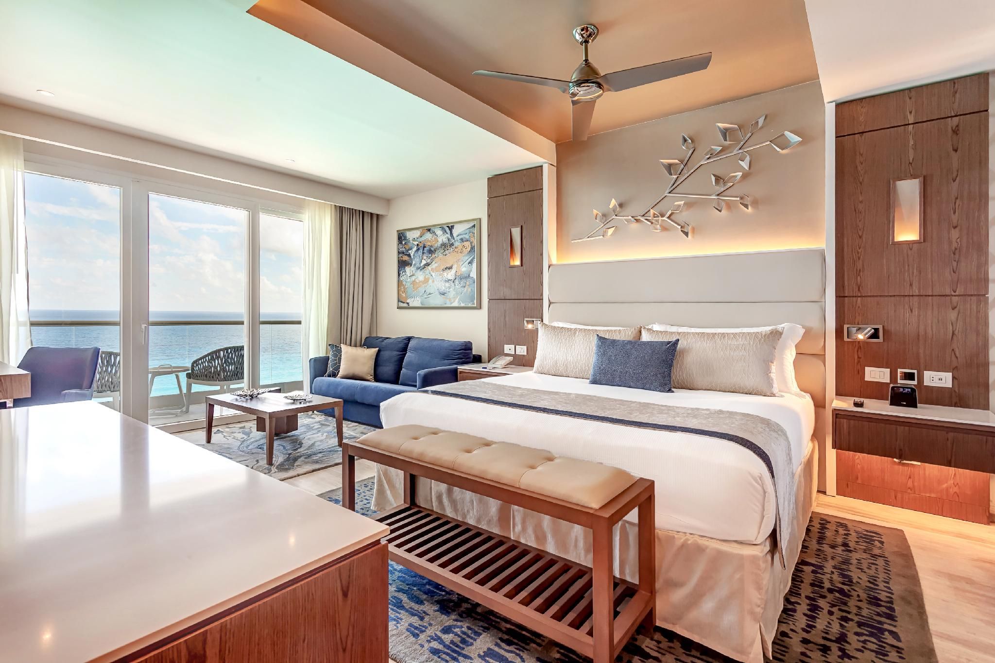 Luxury Chairman Two Bedroom Suite Ocean Front Diamond Club