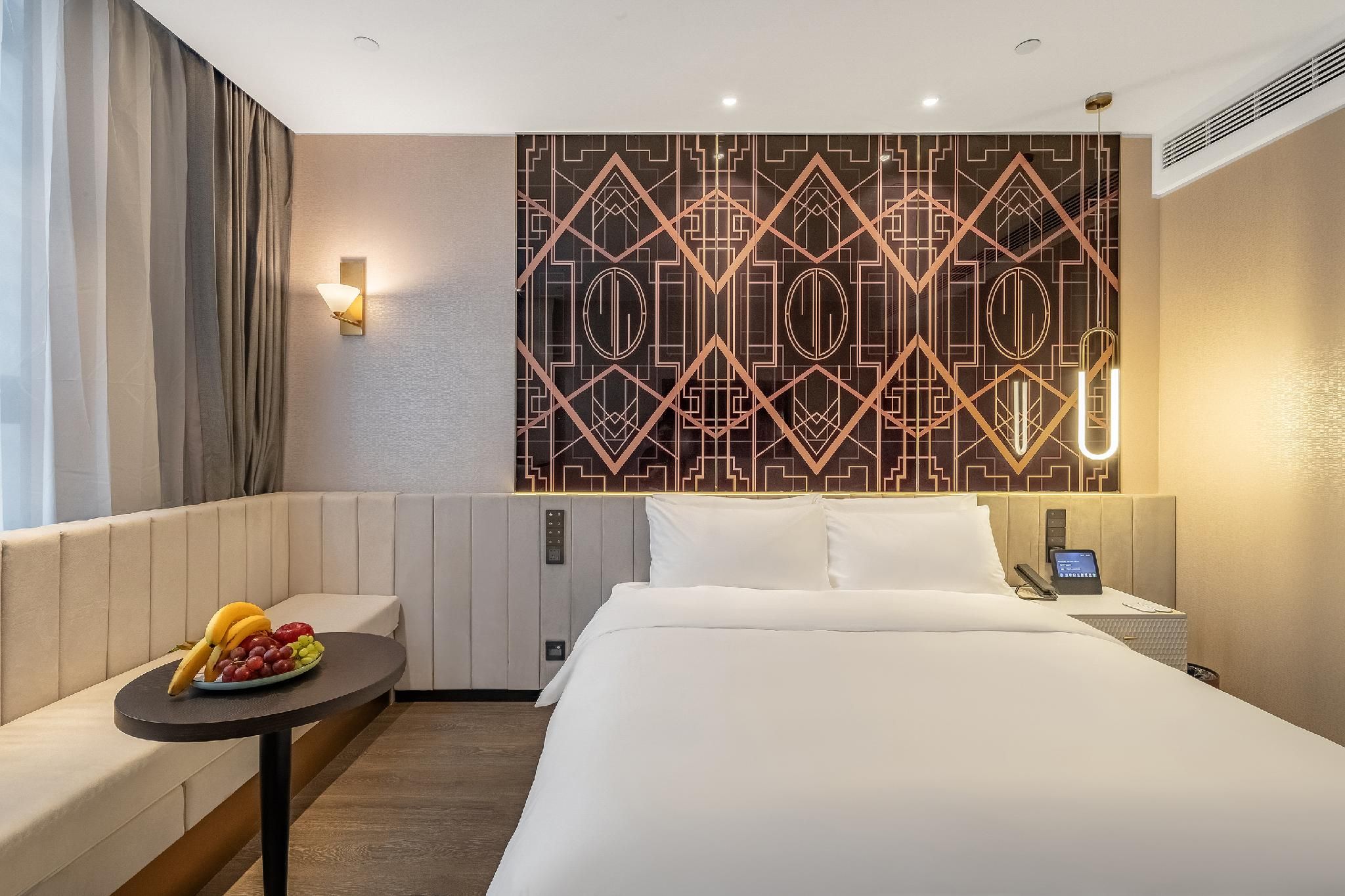 Huazhu - Metropolis 1 Bed Room