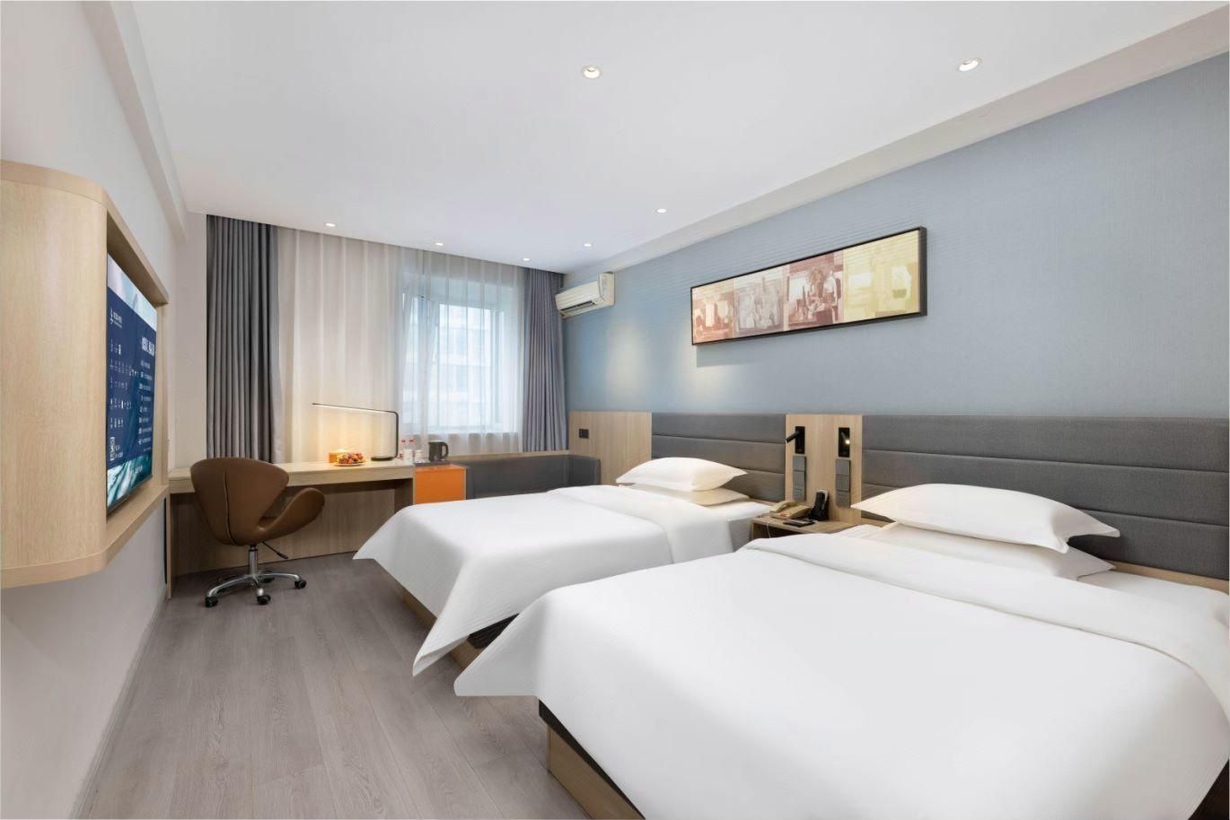 WH - Superior Bed Room