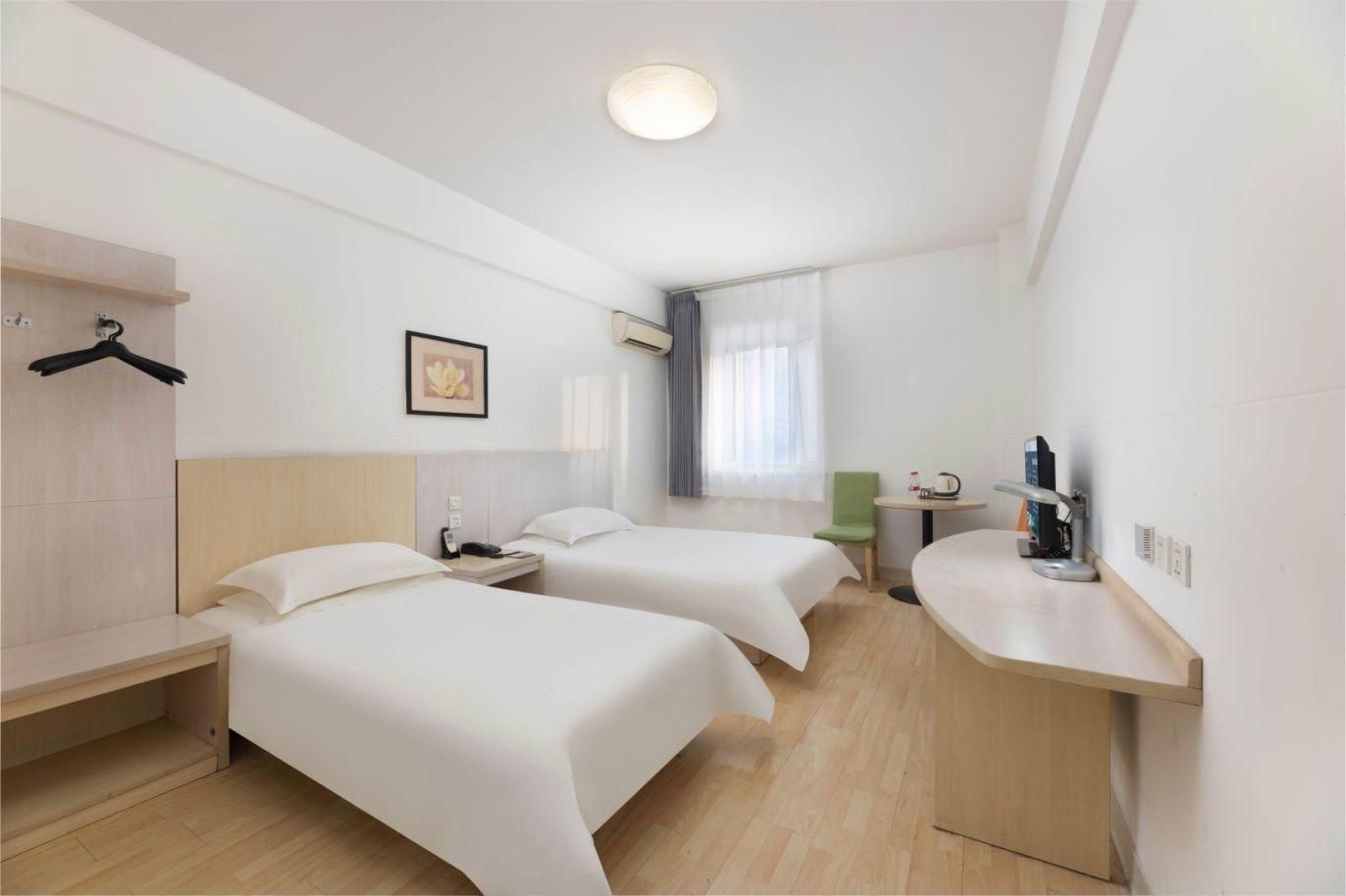 WH - Standard Room