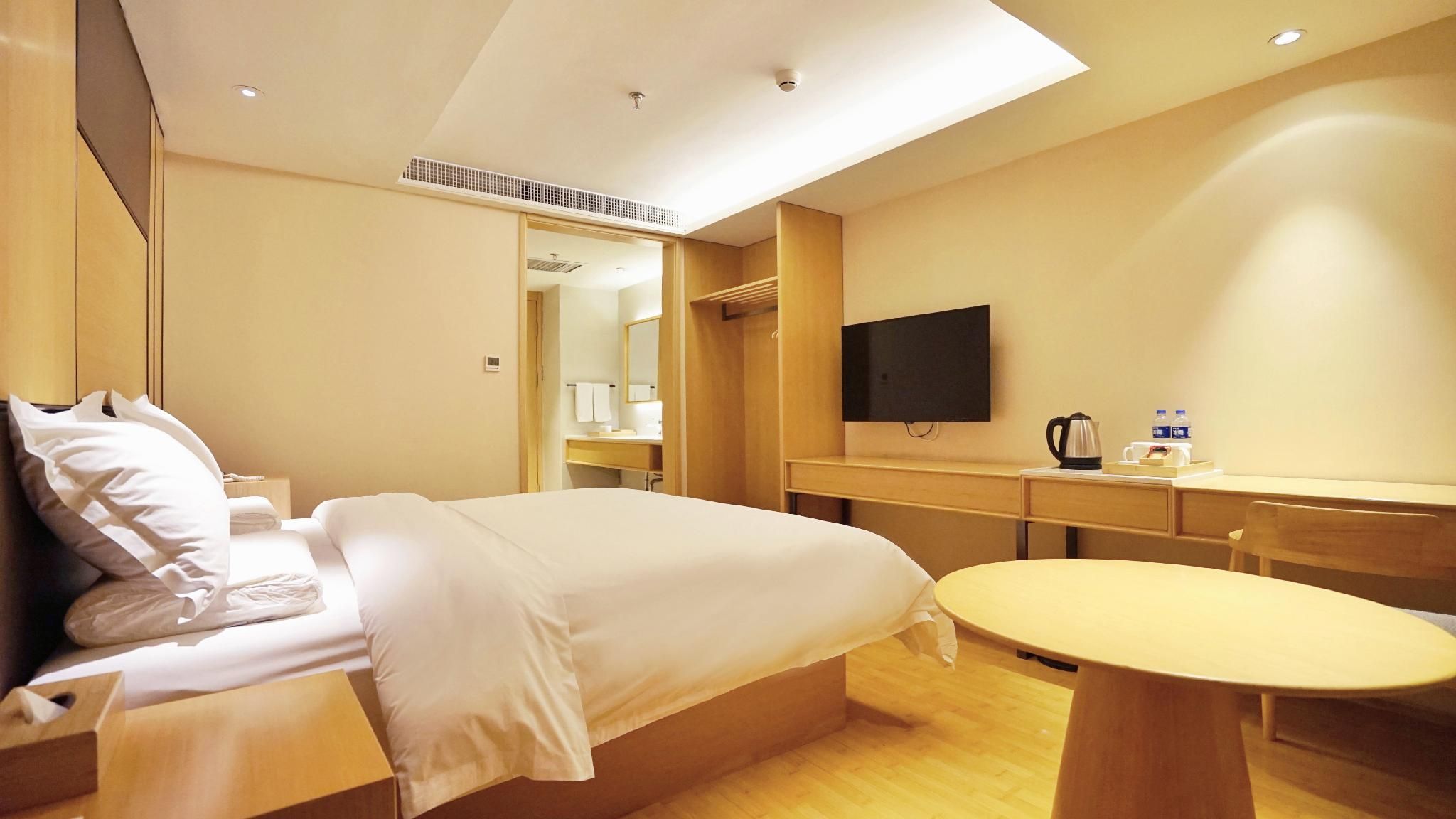 Huazhu - Business Bed Room