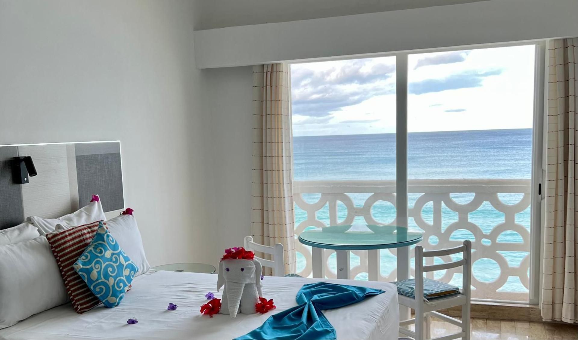 Studio with Sea View