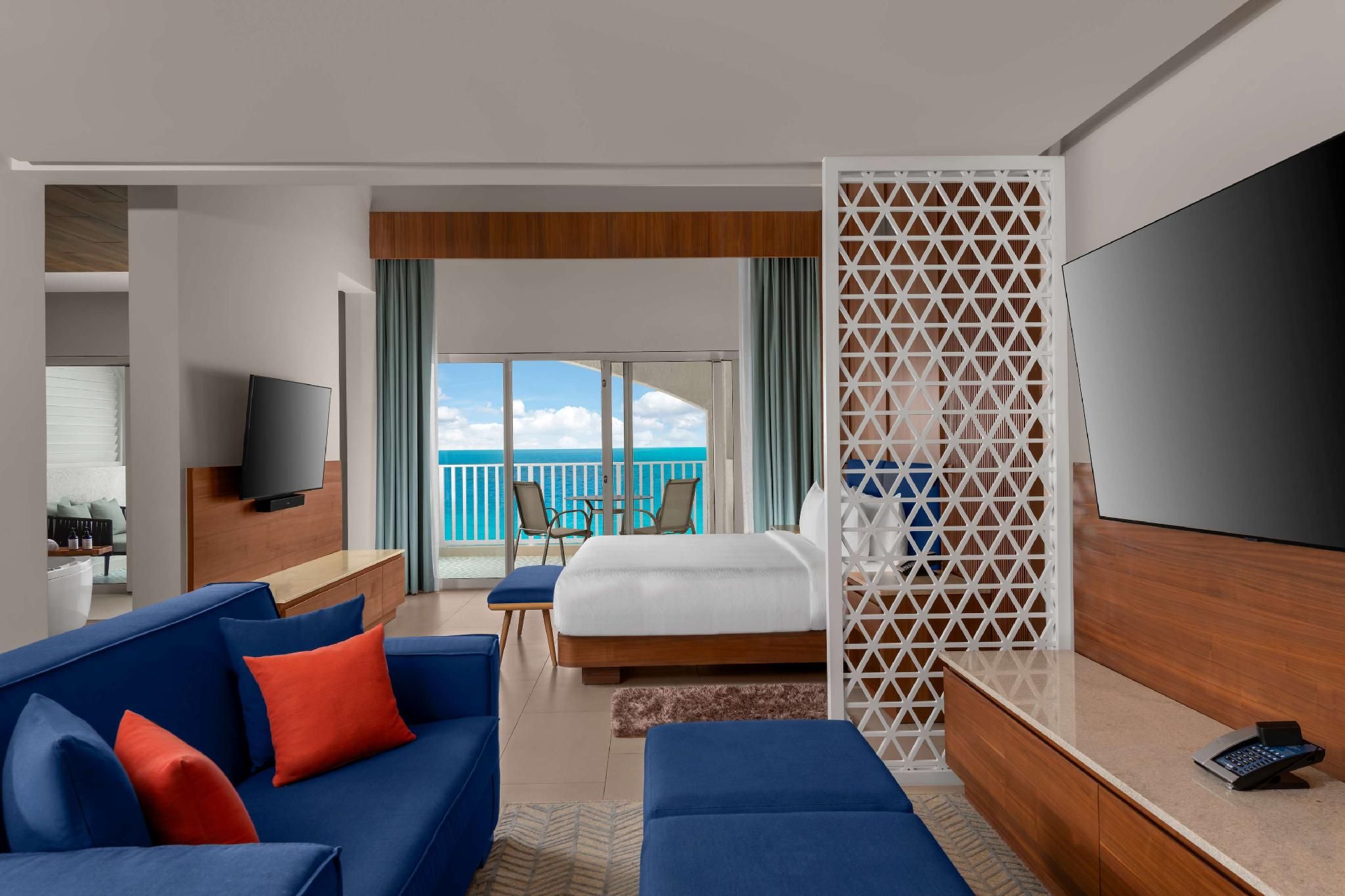 Enclave Honeymoon Suite - King Bed