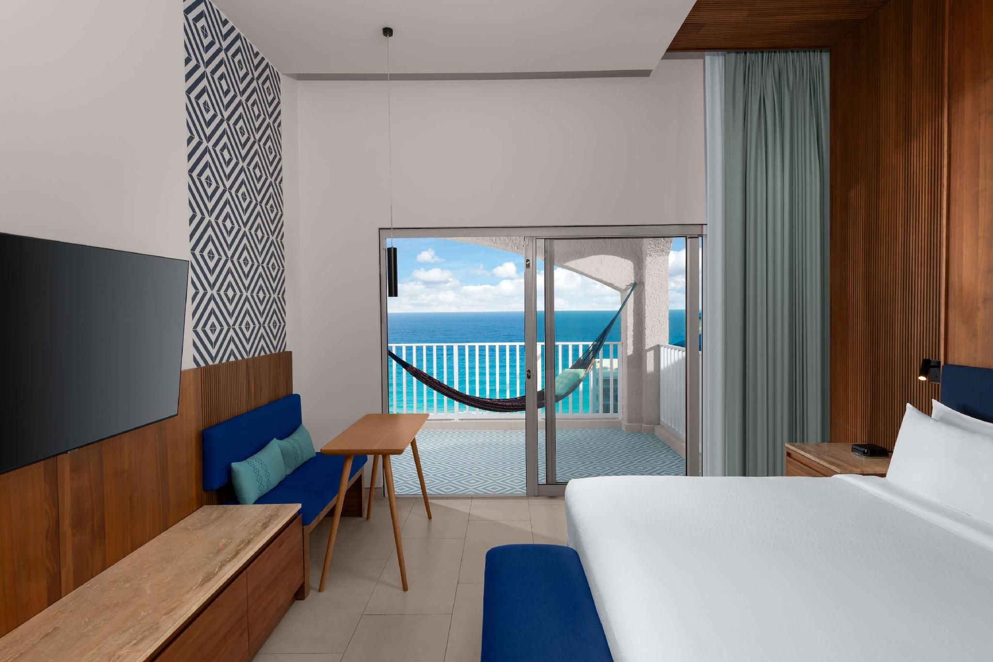 PREMIUM OCEAN VIEW SUITE - 1 KG 2 MURPHY BDS