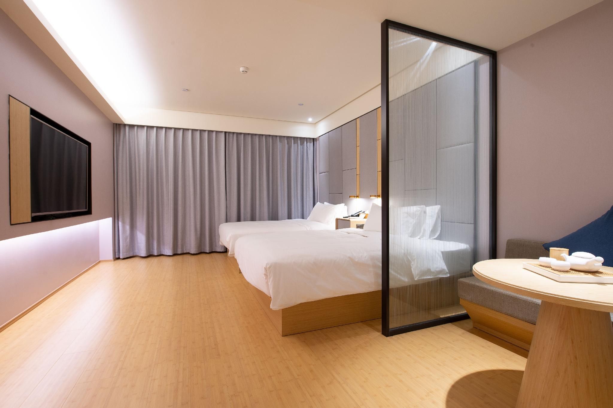 25928379_210713180500103622572