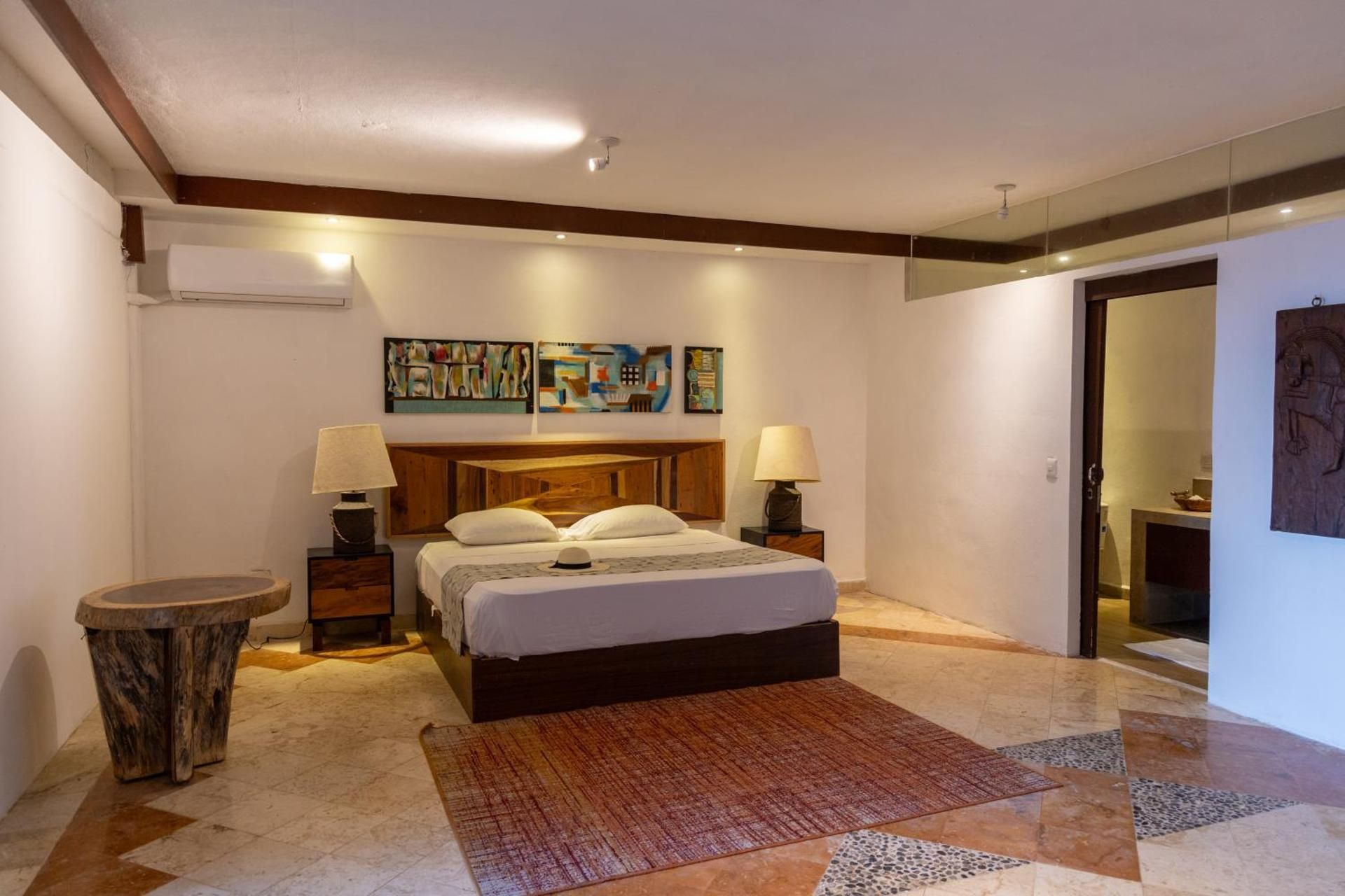 Junior Suite with Pool View