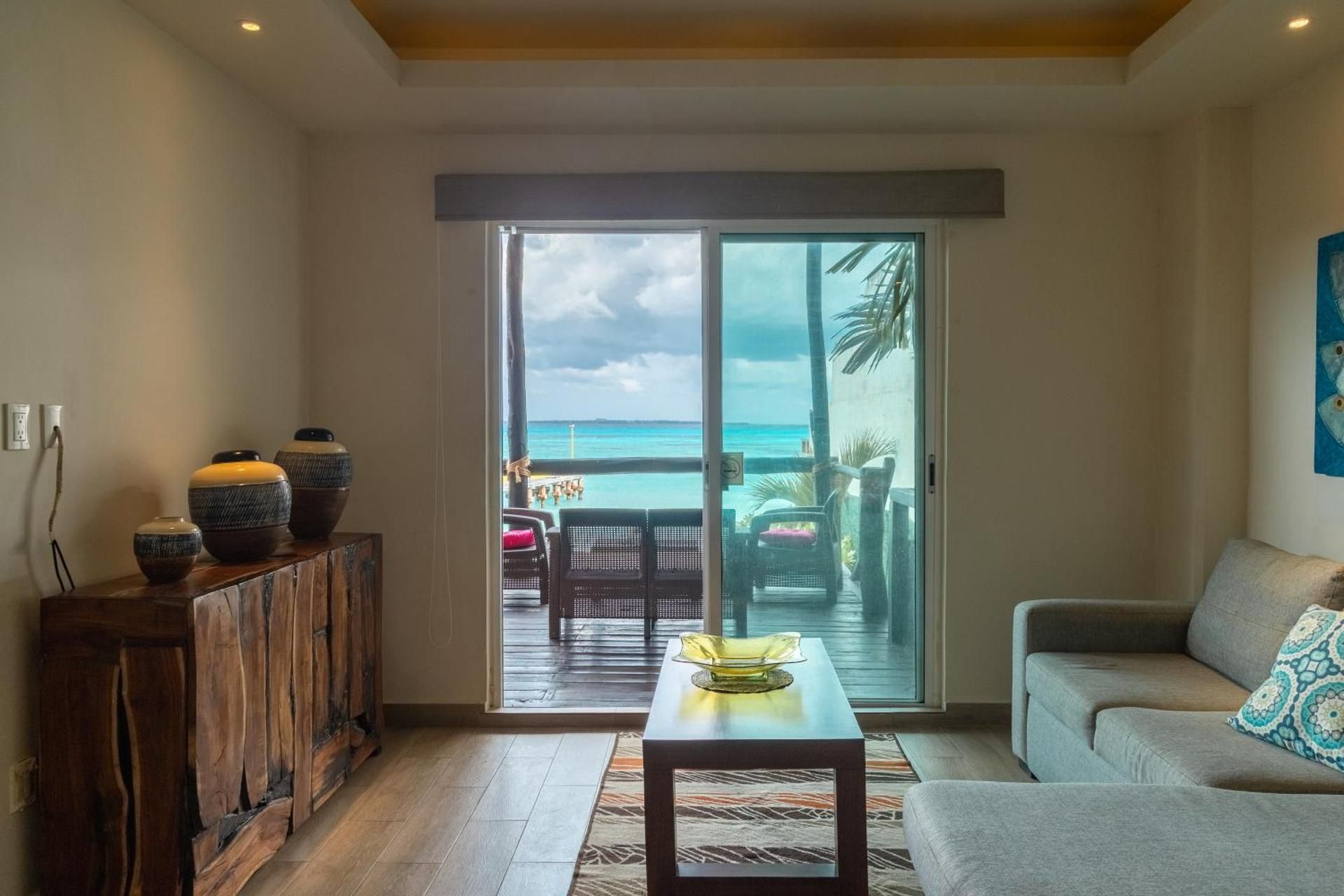 Deluxe Suite with Sea View