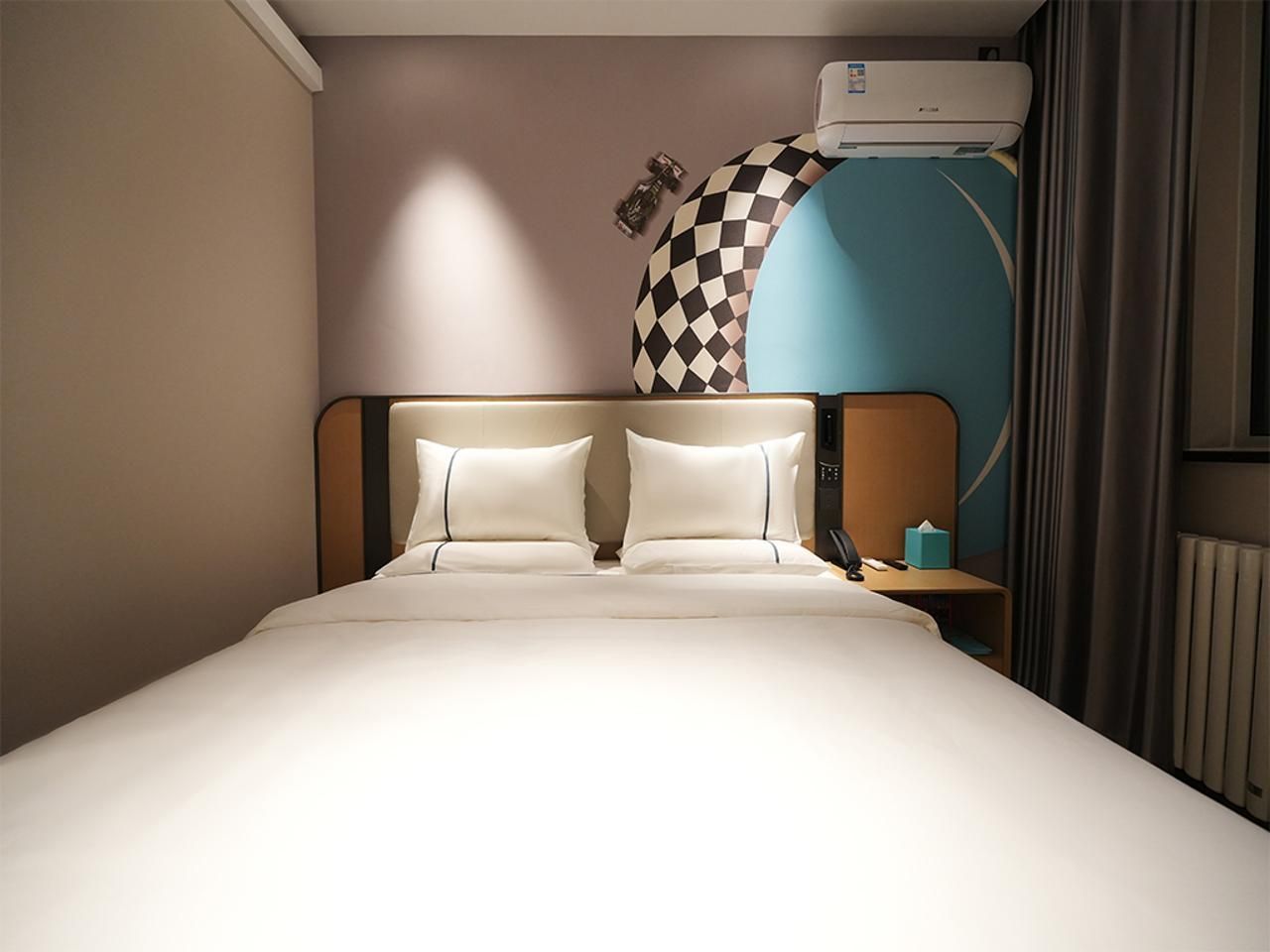 Dossen - Speical Offer Bed Room
