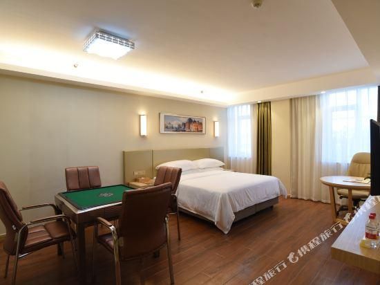 Vienna - Functional Chess Room