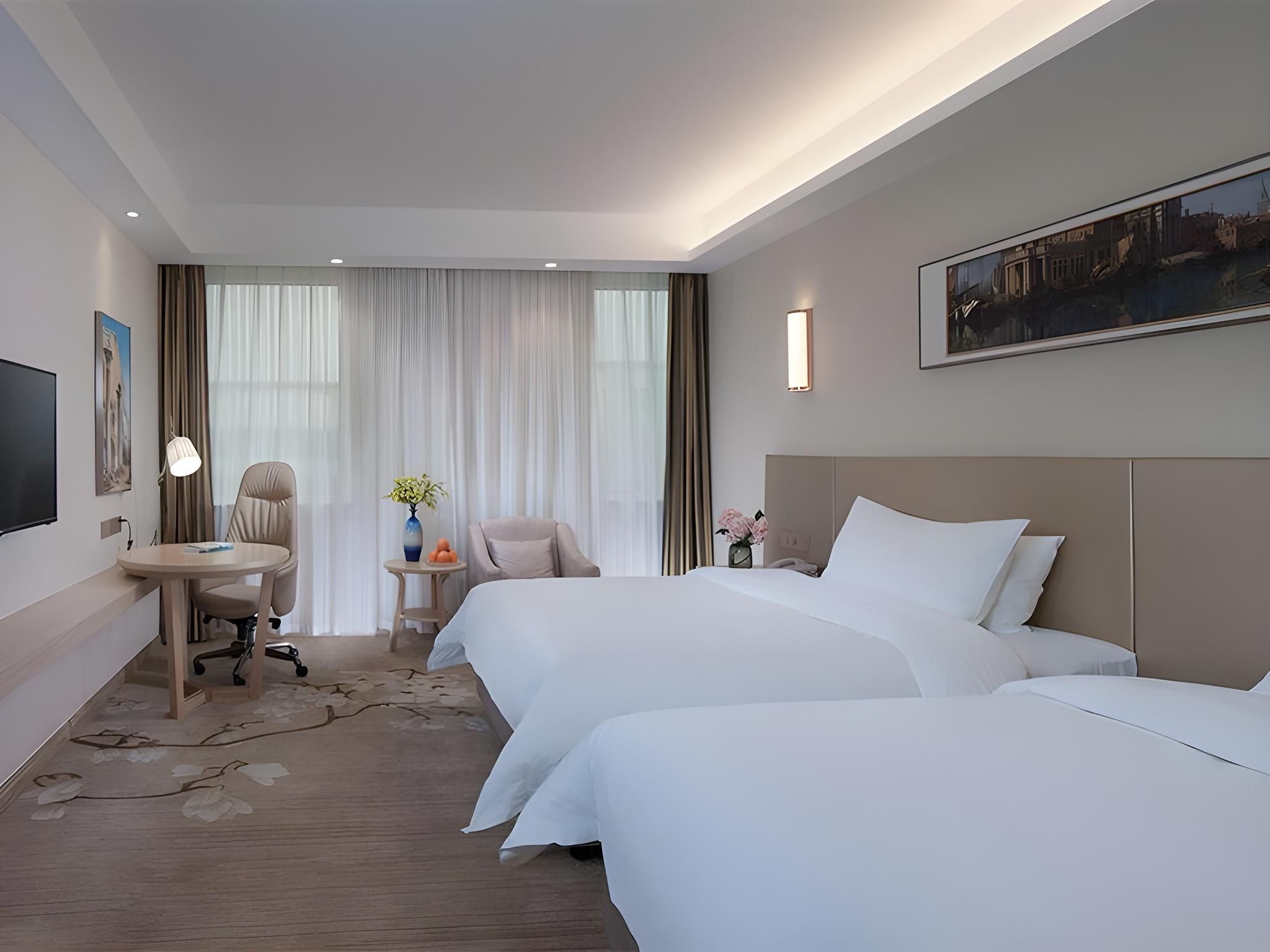 Deluxe Family Room
