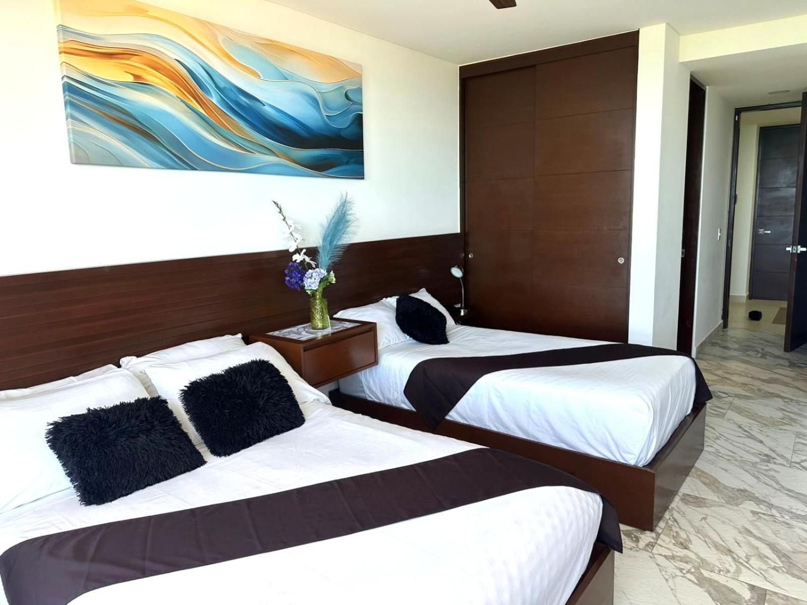 Deluxe Triple Room with Sea View