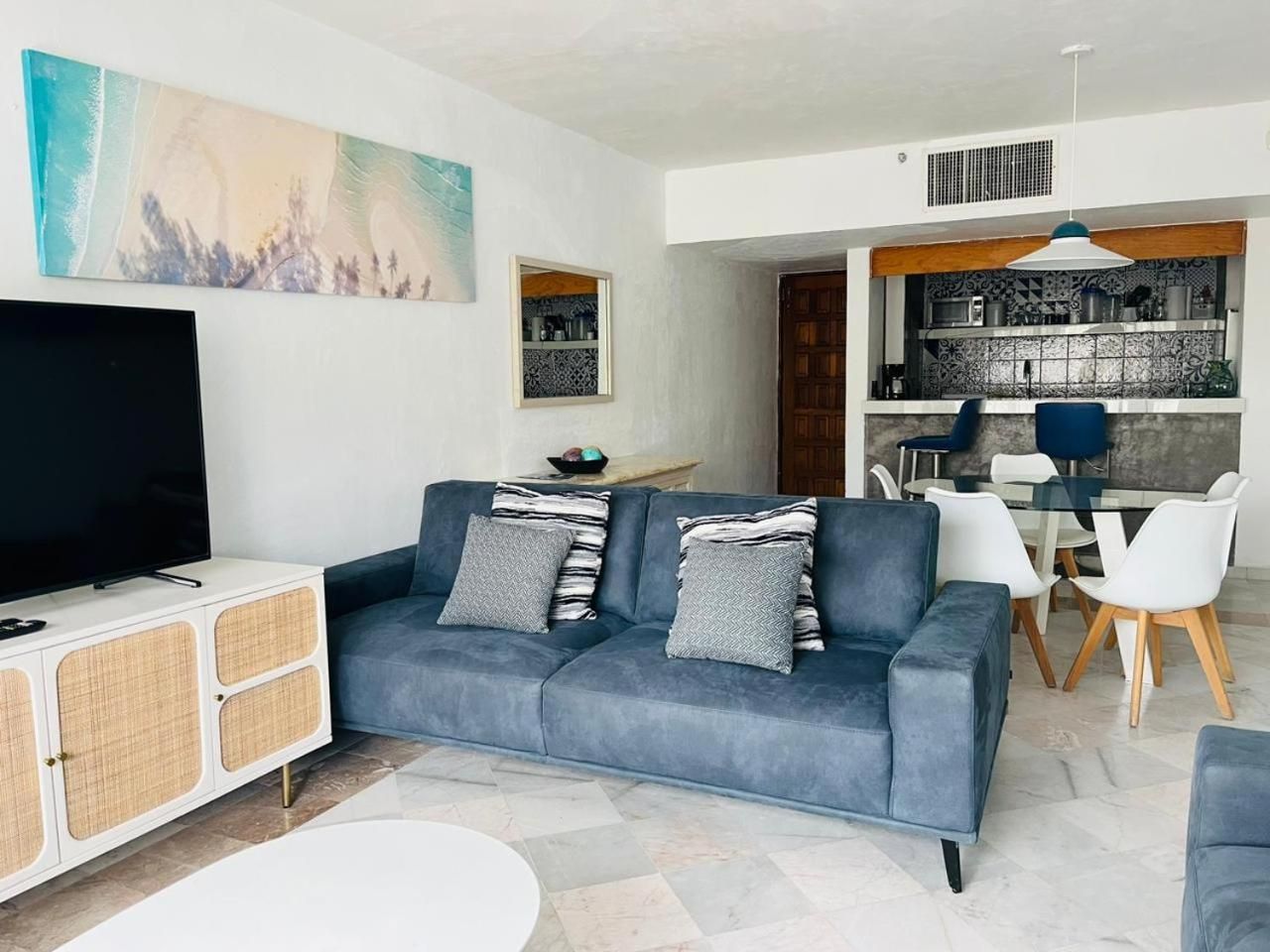 Junior Suite with Balcony