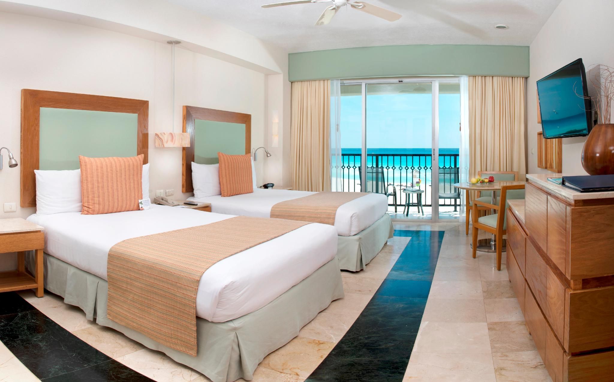 Premier Ocean Front Room