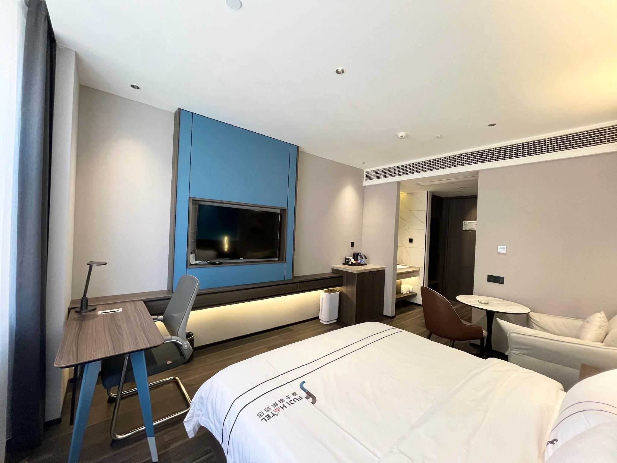 Rezen - Business Digital Intelligence 1 Bed Room