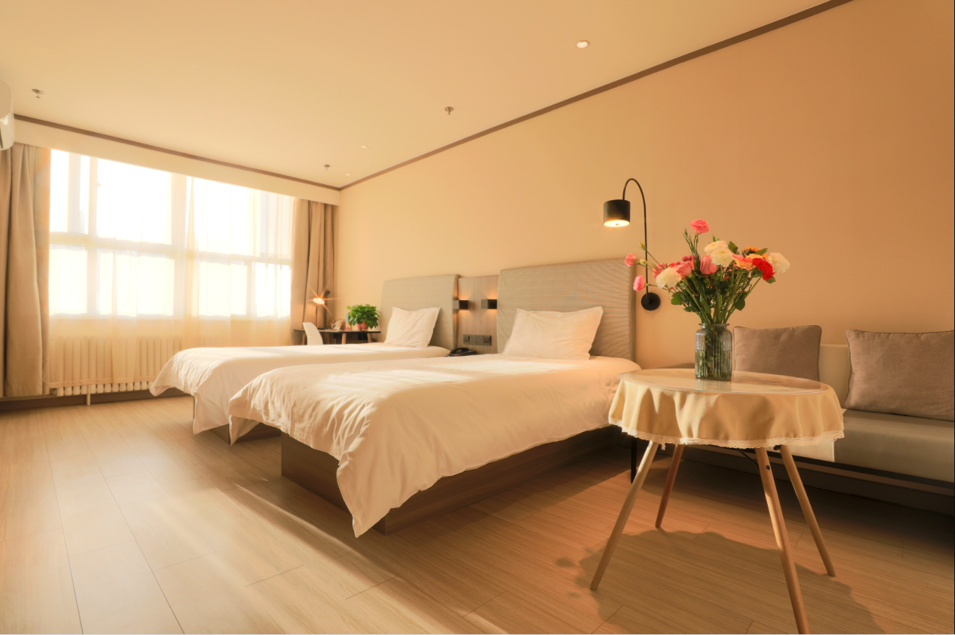 Huazhu - Business Twin Room