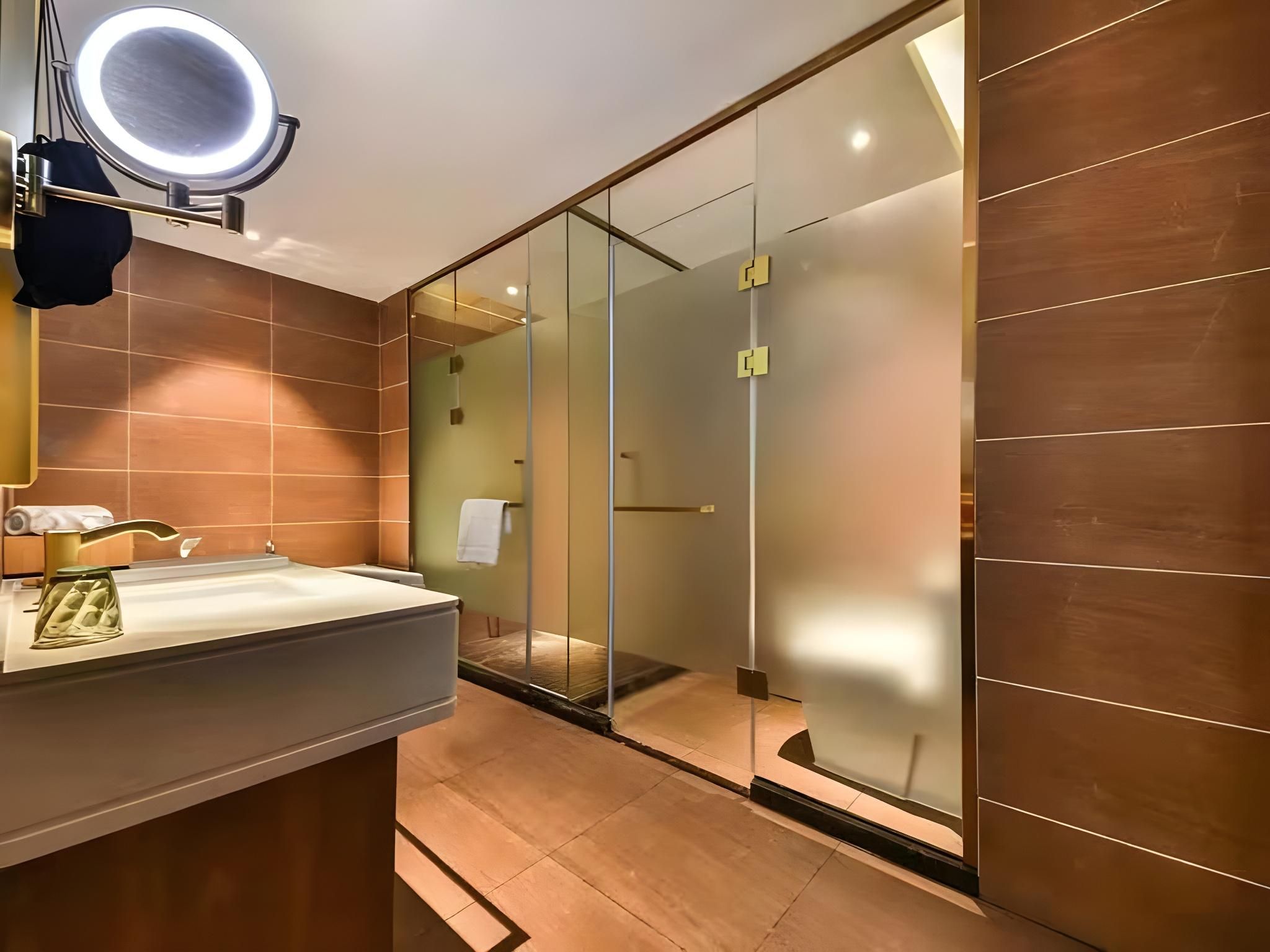 James Joyce - Feifan Travel Suite