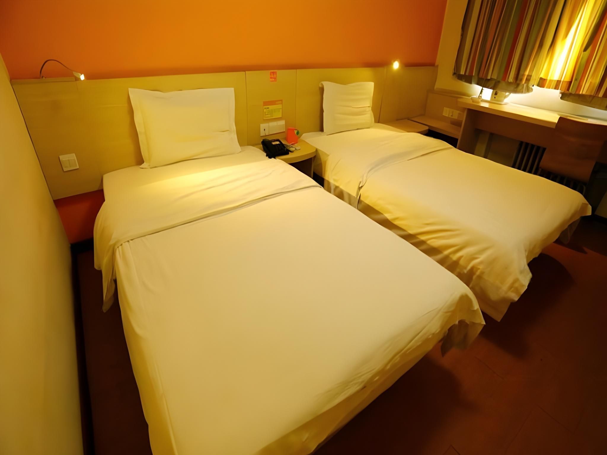 7 Days - Zizhu Twin Room