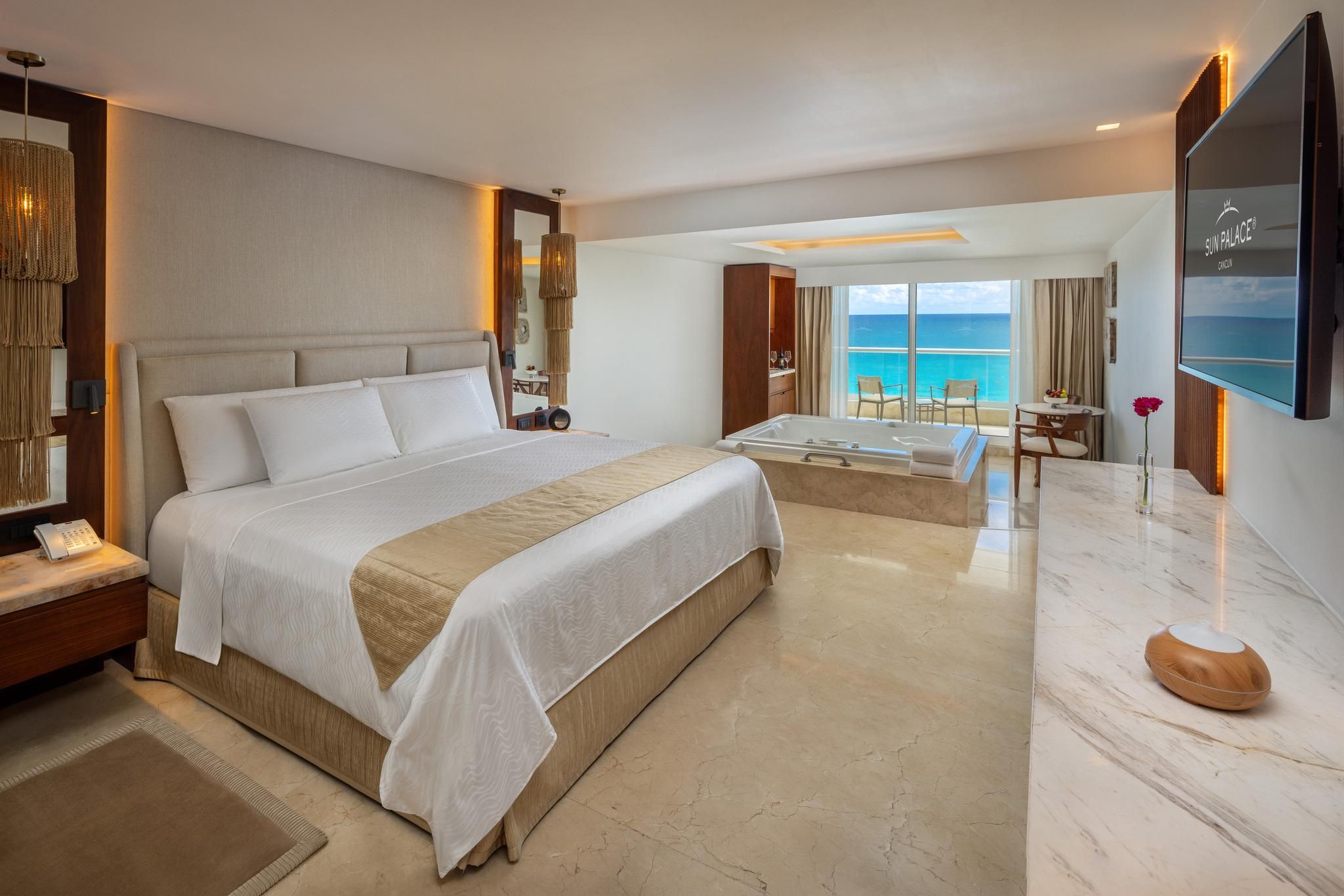 Superior Junior Suite Ocean View - King Size Bed