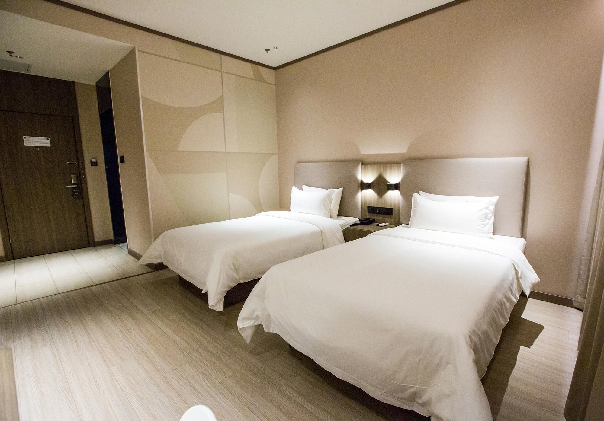 Huazhu - Twin Room
