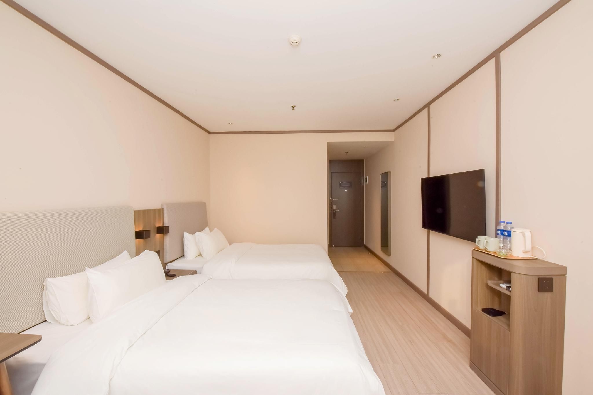 Twin Business Room