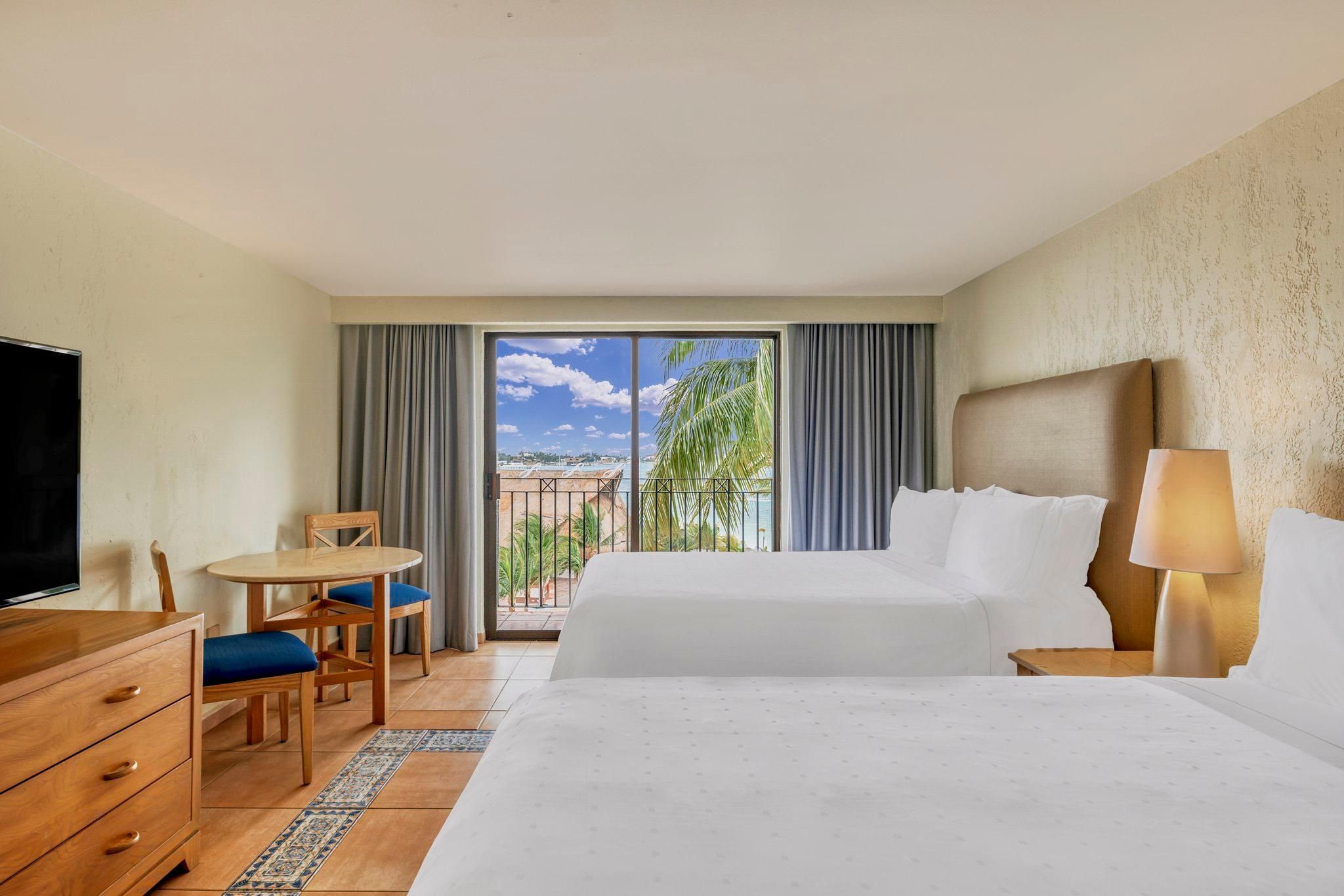 2 Bedroom Master Suite