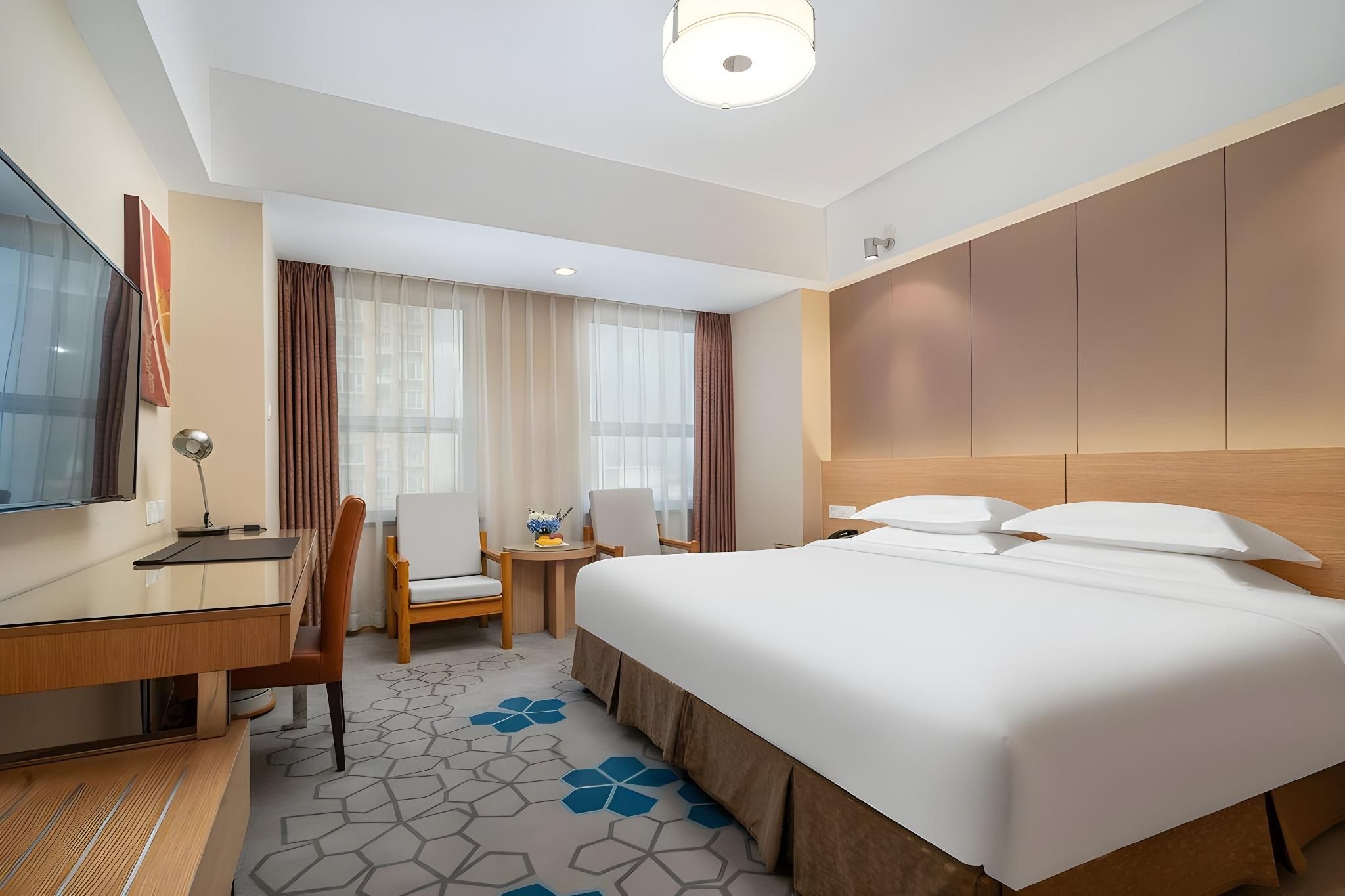 Healthy Executive Queen Room