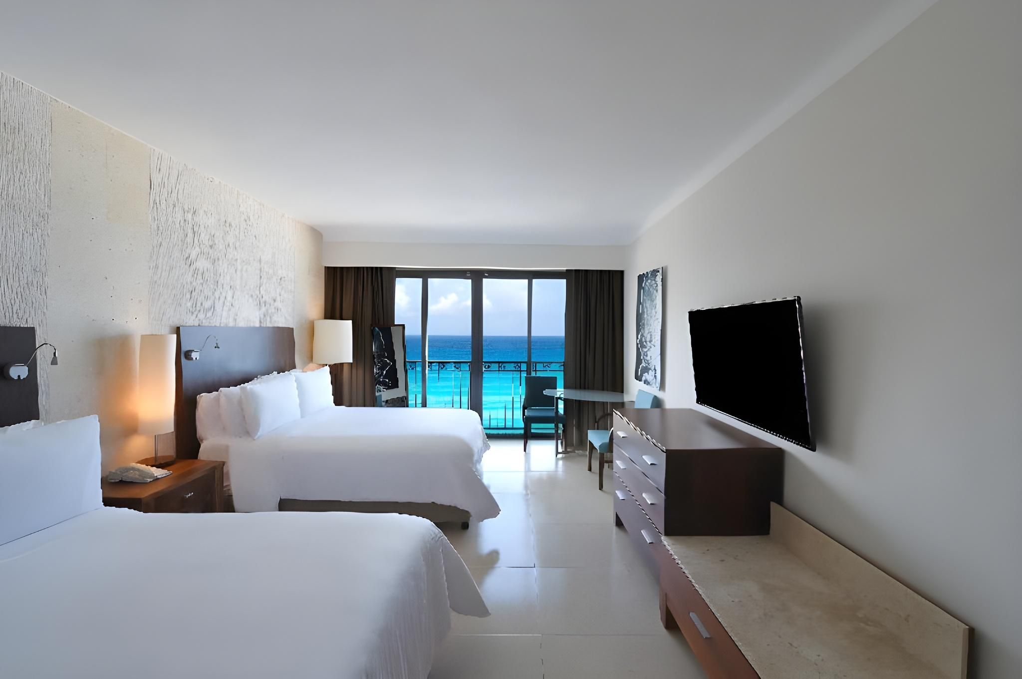 Fiesta Club Premium Ocean View Room with 2 Double Beds