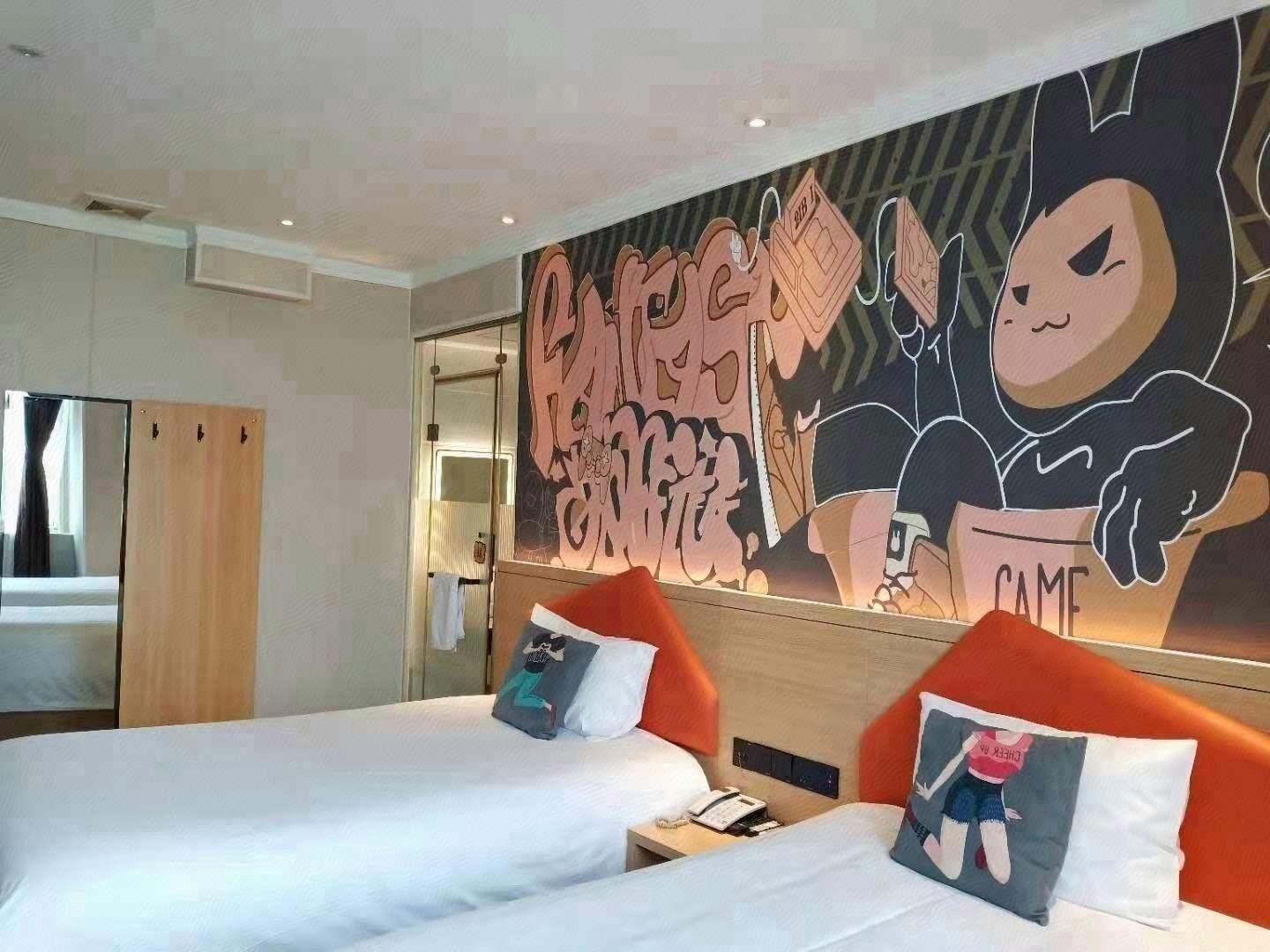 Select Twin Room
