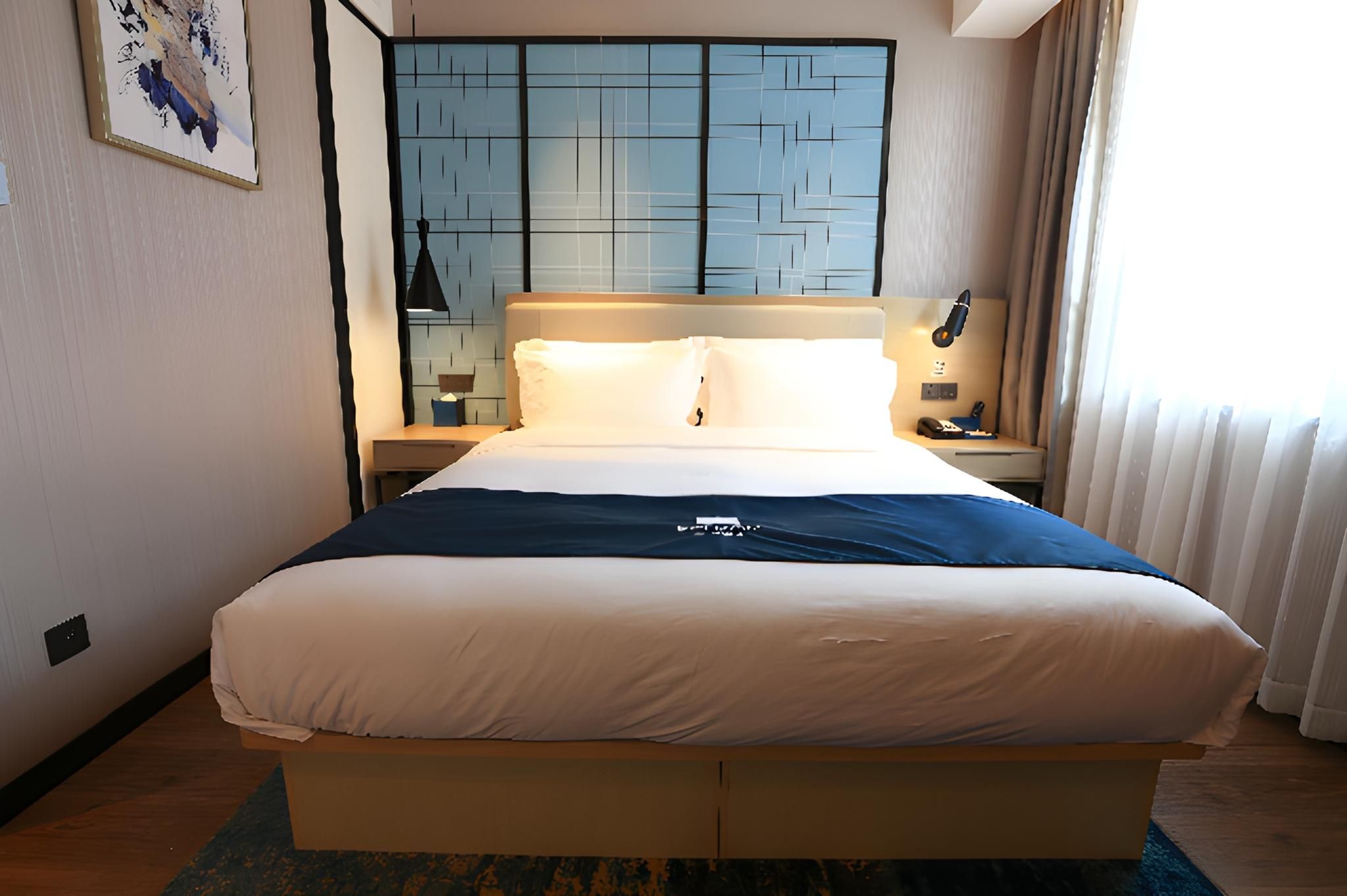 Dossen - Standard Bed Room