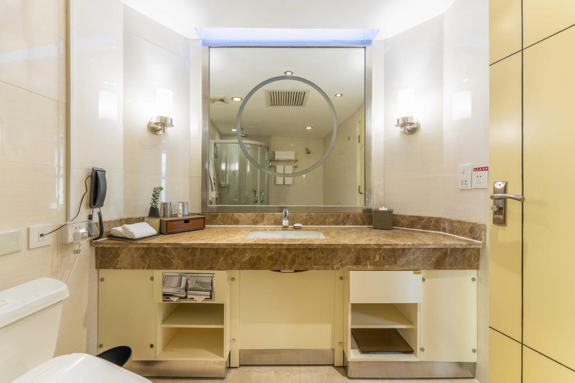 Ambassador Suite