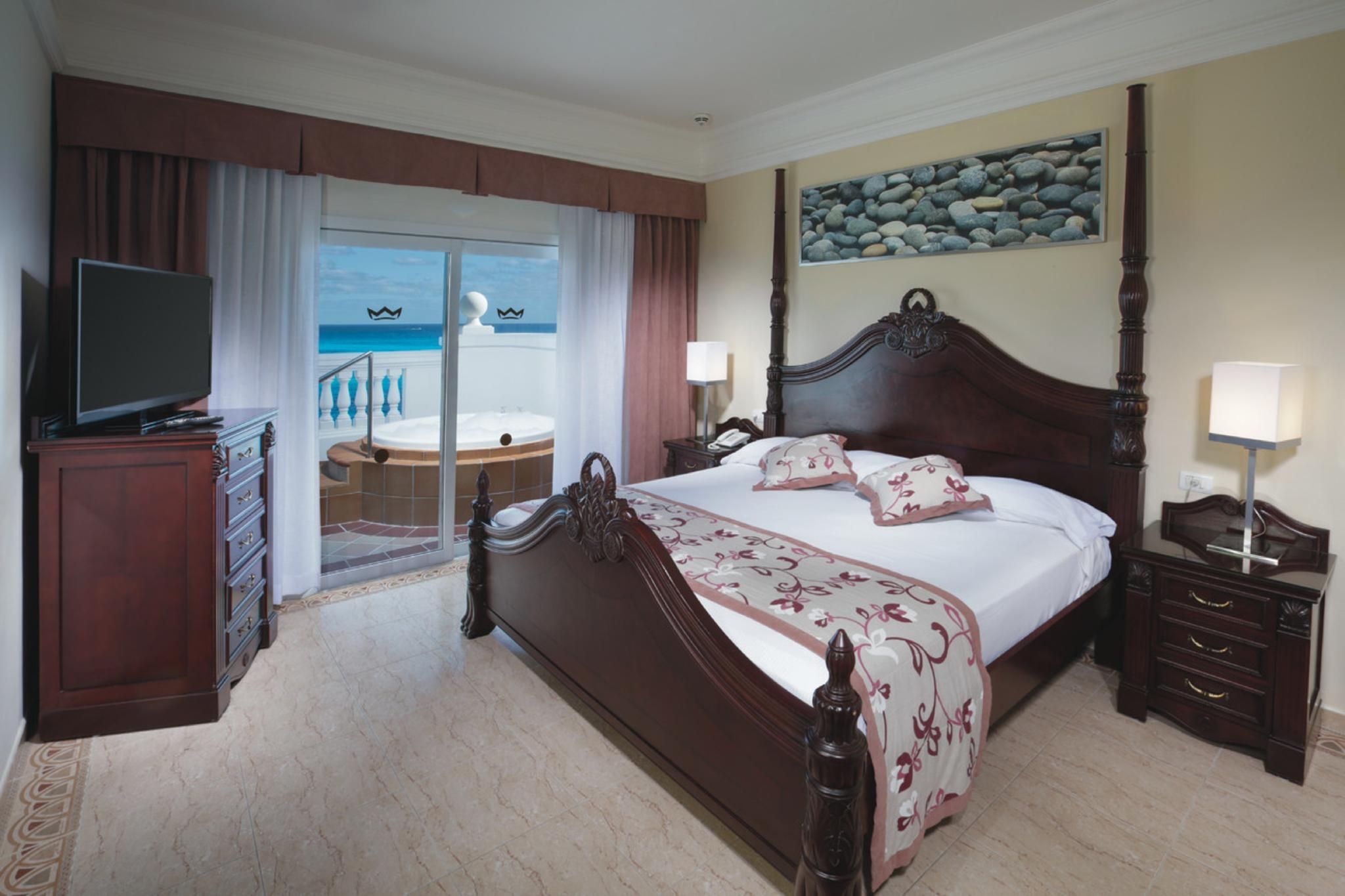Suite Jacuzzi Ocean View