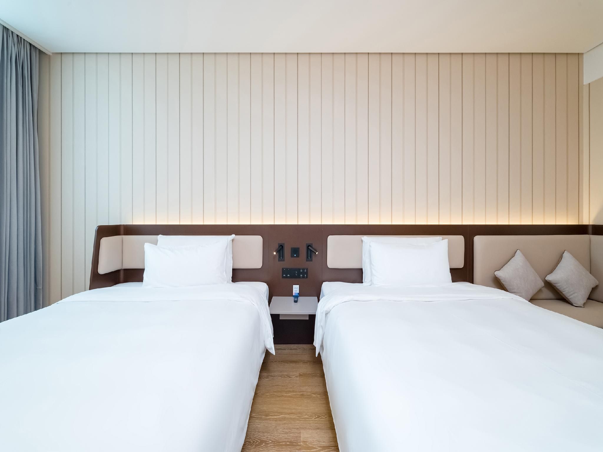 Huazhu - Twin Room A